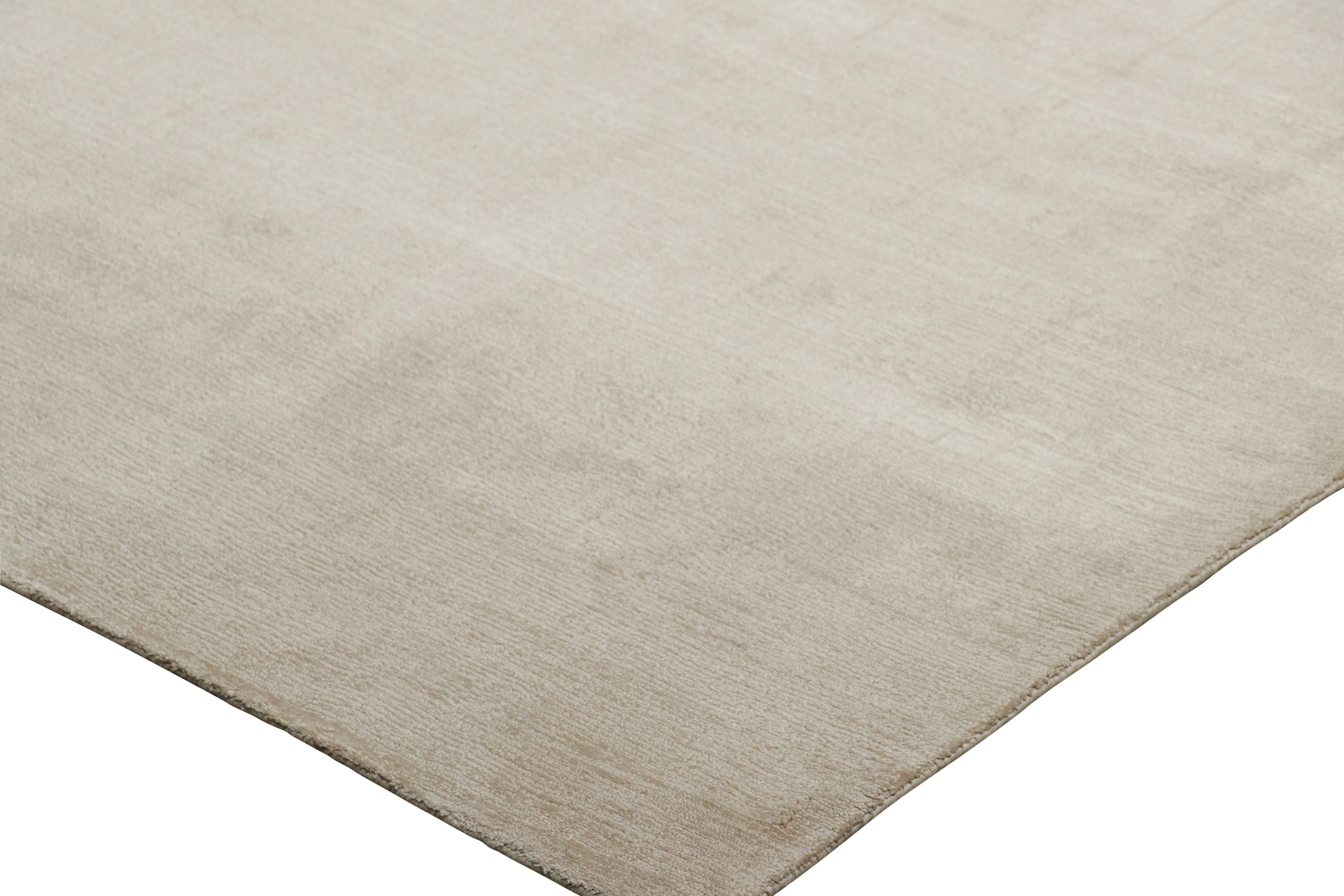 Wool Rug & Kilim’s Oversized Contemporary Textural Solid Rug in Ivory Tones For Sale