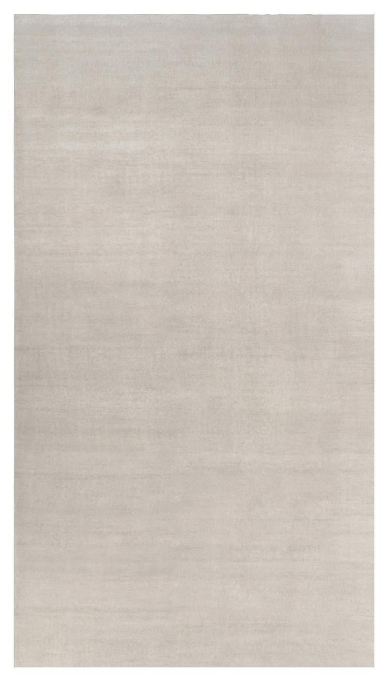 Rug
Kilim’s Oversized Contemporary Textural Solid Rug in Ivory Tones