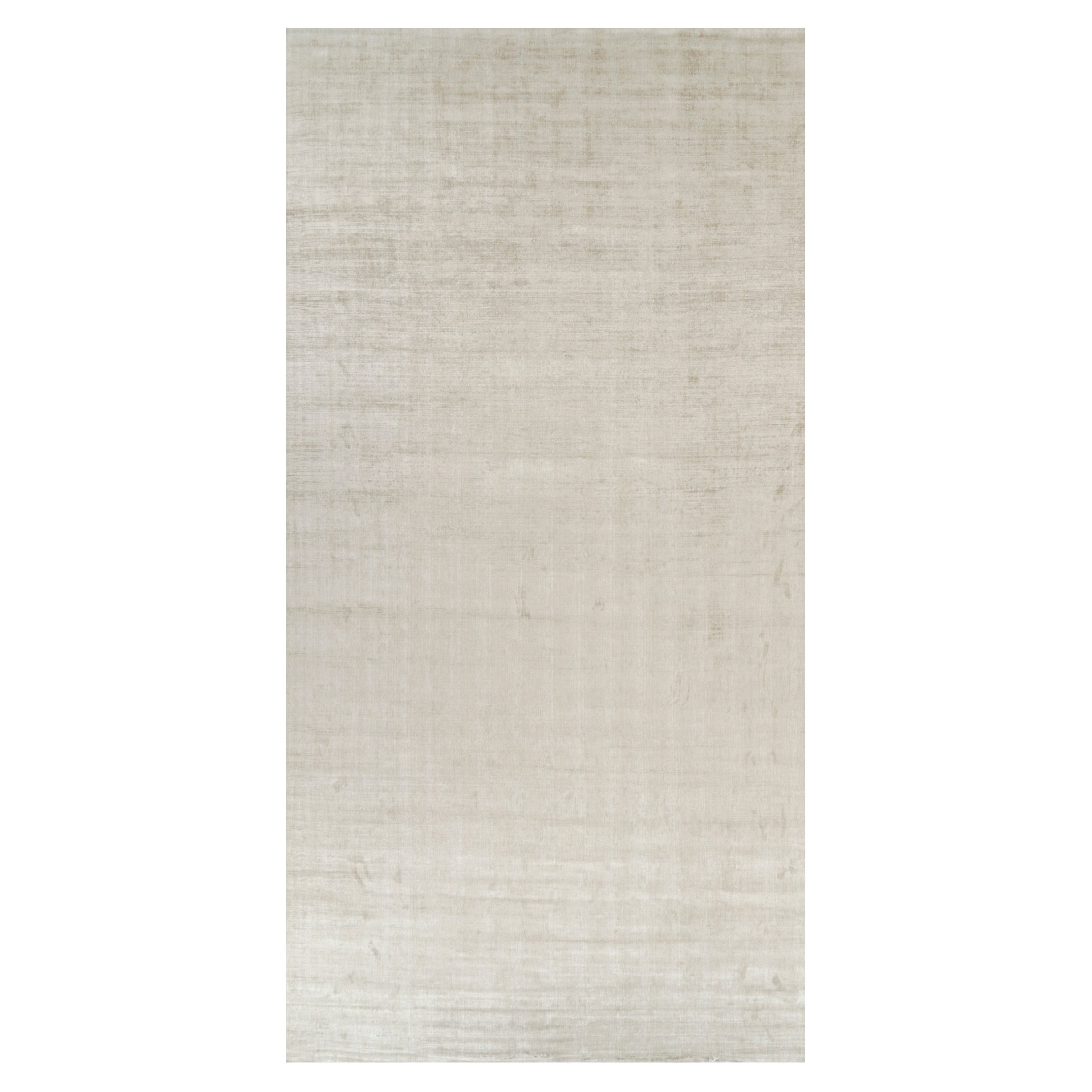 Rug 
Kilim
s Oversized Contemporary Textural Solid Rug in Light Beige Tones (Tapis massif contemporain surdimensionné dans les tons beige clair)