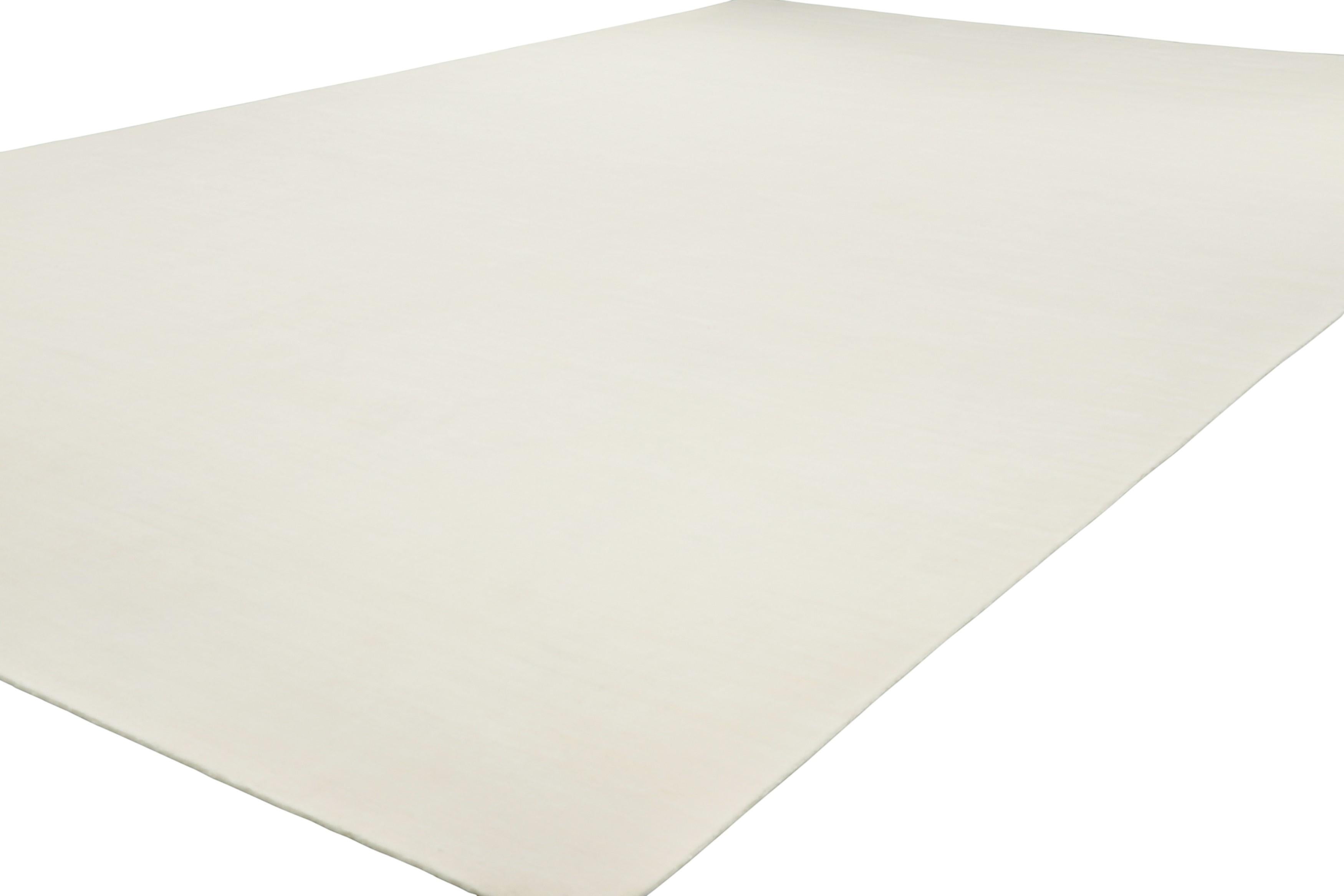 Hand-Woven Rug & Kilim’s Oversized Contemporary Textural Solid Rug in White Tones For Sale