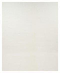 Rug 
Kilim è un tappeto solido contemporaneo sovradimensionato dai toni bianchi.