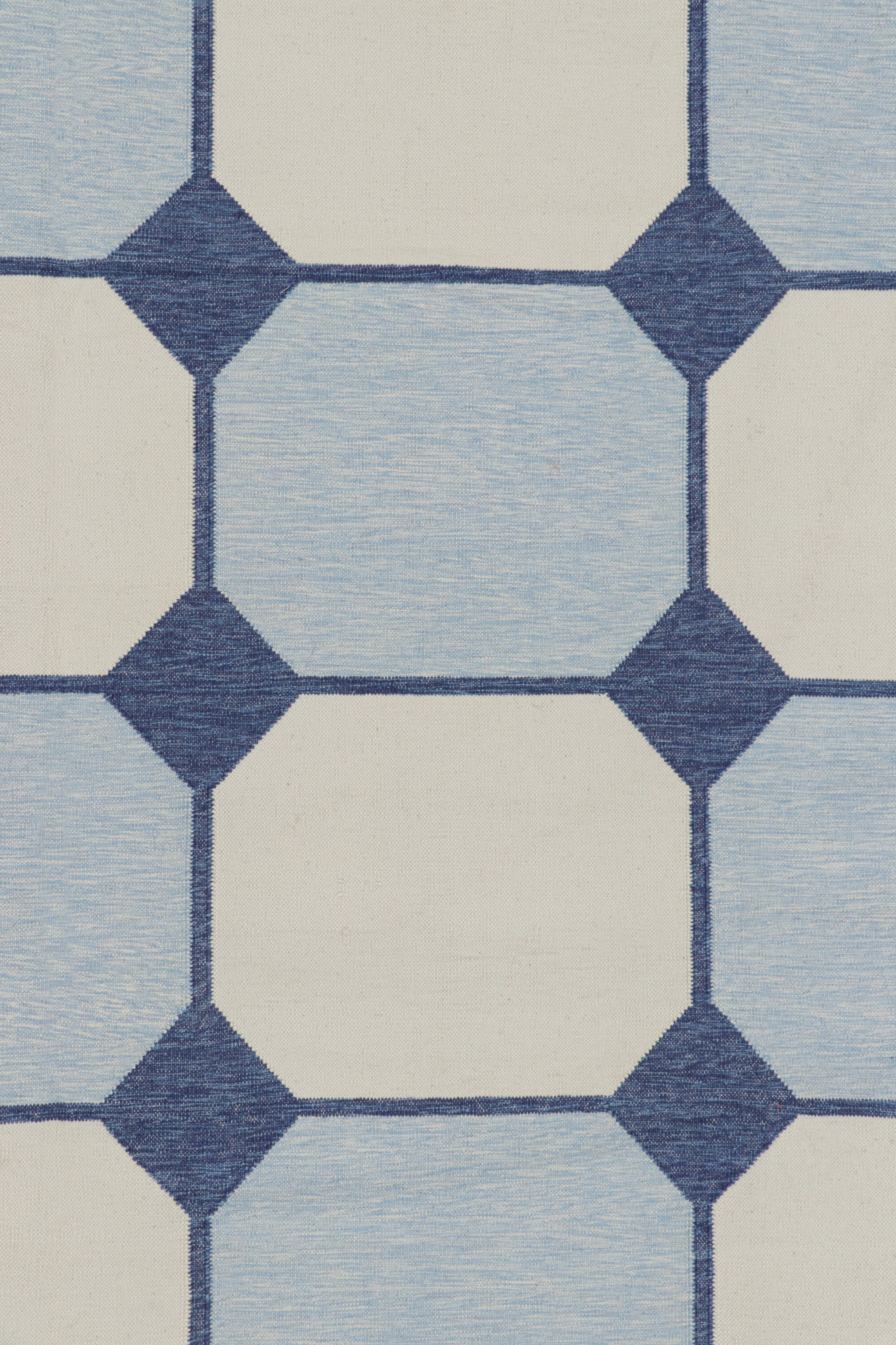 Dieser zeitgenössische Dhurrie-Teppich im Format 12x15 ist eine aufregende neue Kuration in Übergröße aus Rug & Kilims jüngster Akquisition neuer Flachgewebe, die in Indien aus Baumwolle gewebt werden. 

Über das Design: 


Bewunderer des Handwerks