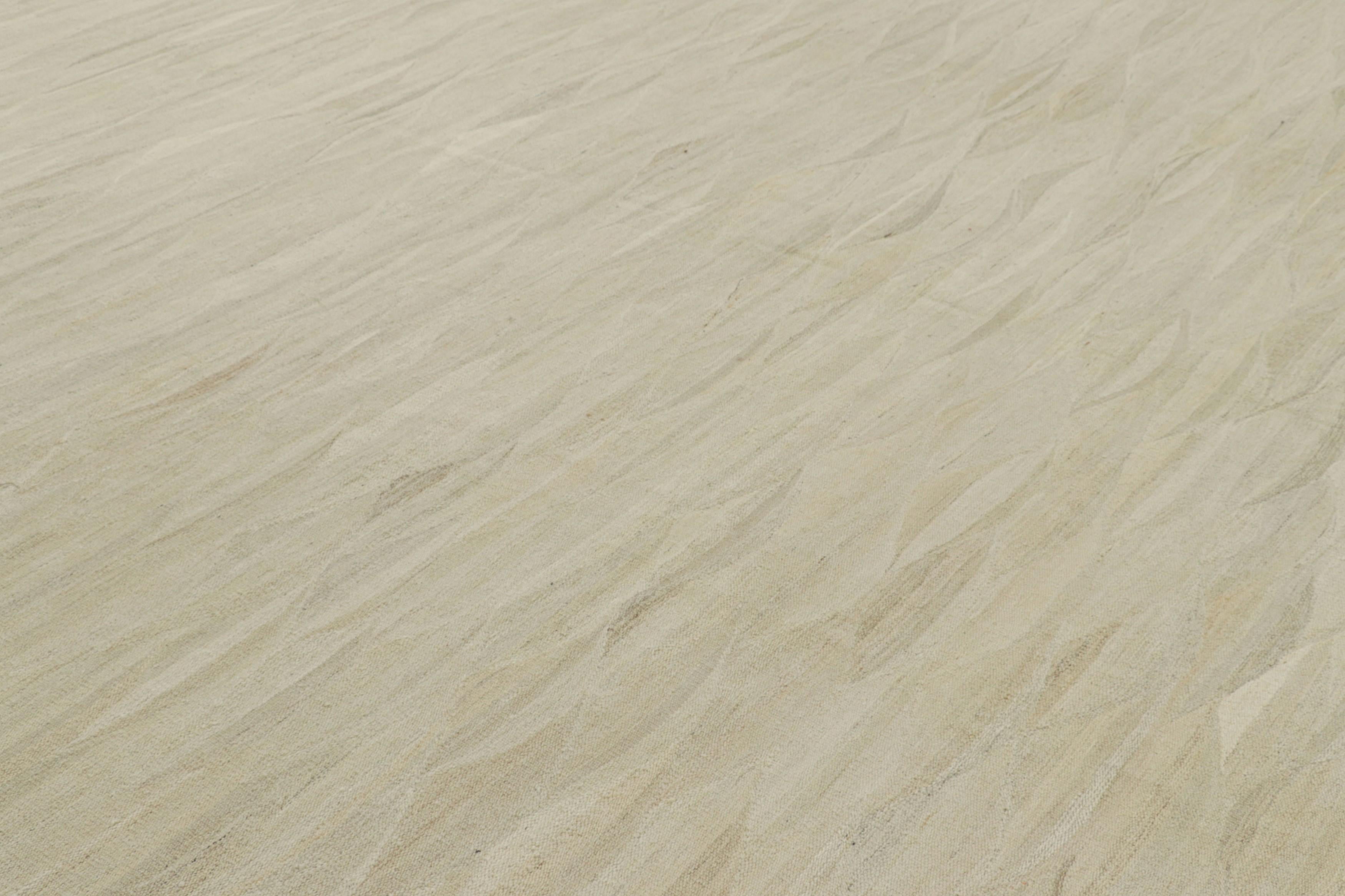 Tessuto a mano in lana, questo tappeto Kilim 12x15 di grandi dimensioni è una nuova aggiunta a Rug & Kilim, un'opera intricata e rilassante che rappresenta il nuovo lavoro di Rug & Kilim. 

Sul design: 

Questo tappeto in particolare presenta un