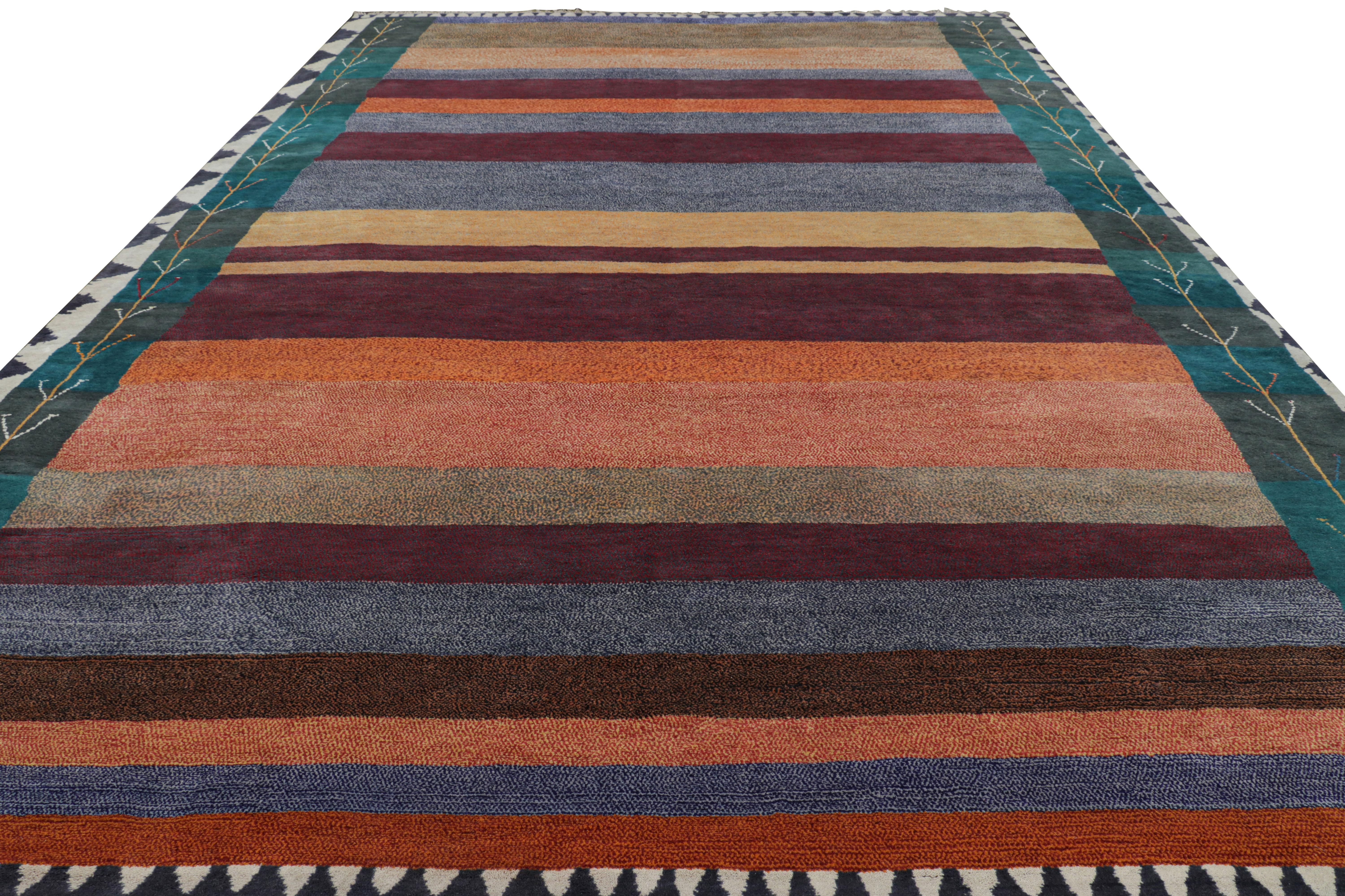 Indiano Rug & Kilim - Runner tribale personalizzato in stile Gabbeh sovradimensionato con strisce multicolore in vendita