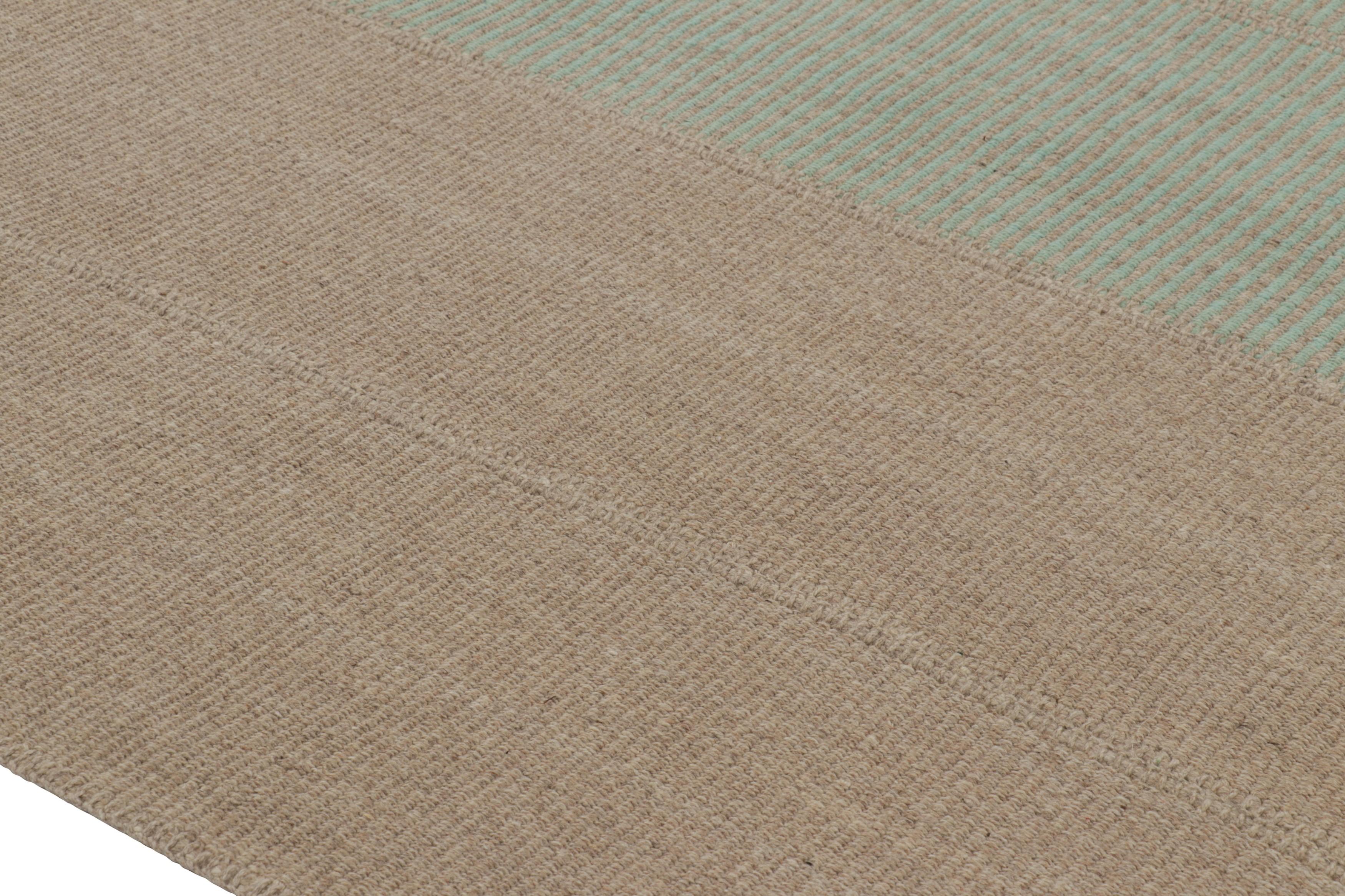 Lana Rug & Kilim è un kilim moderno e sovradimensionato con strisce beige e verde menta. in vendita