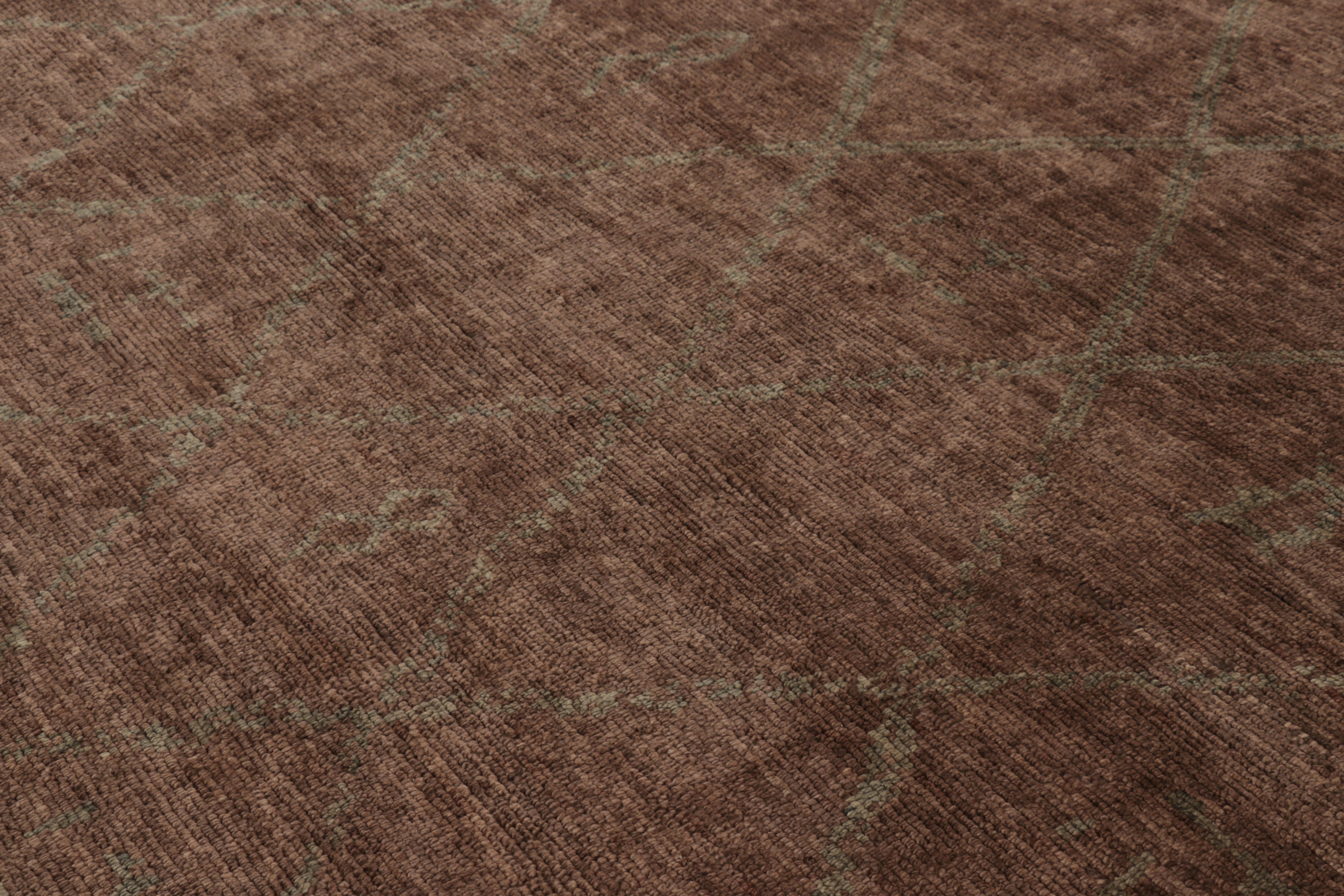 Tessuto a mano Rug & Kilim: Tappeto quadrato sovradimensionato di ispirazione marocchina con diamanti in vendita