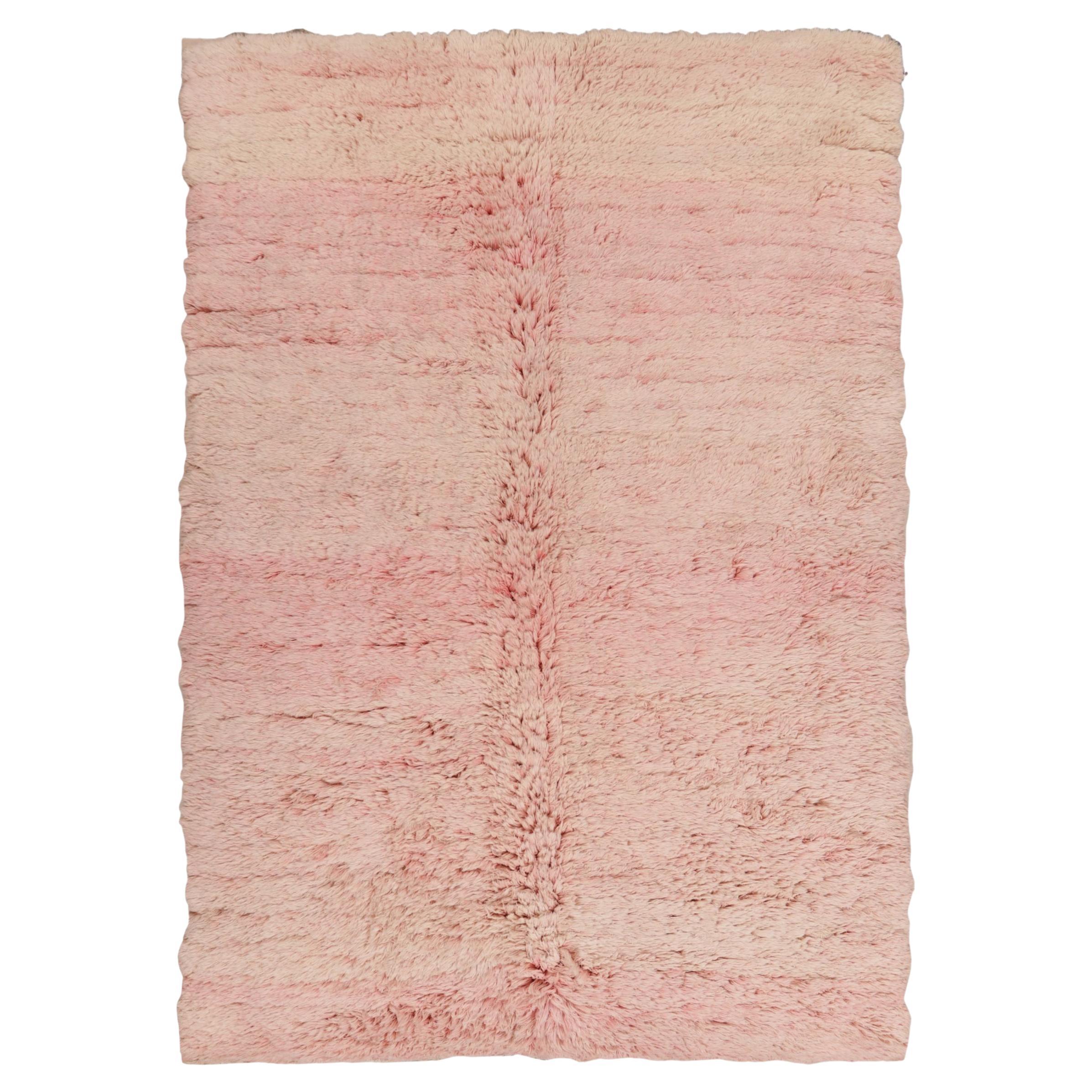 Rug
Kilim
s Übergroßer Marokkanischer Teppich in Rosa Hochflor