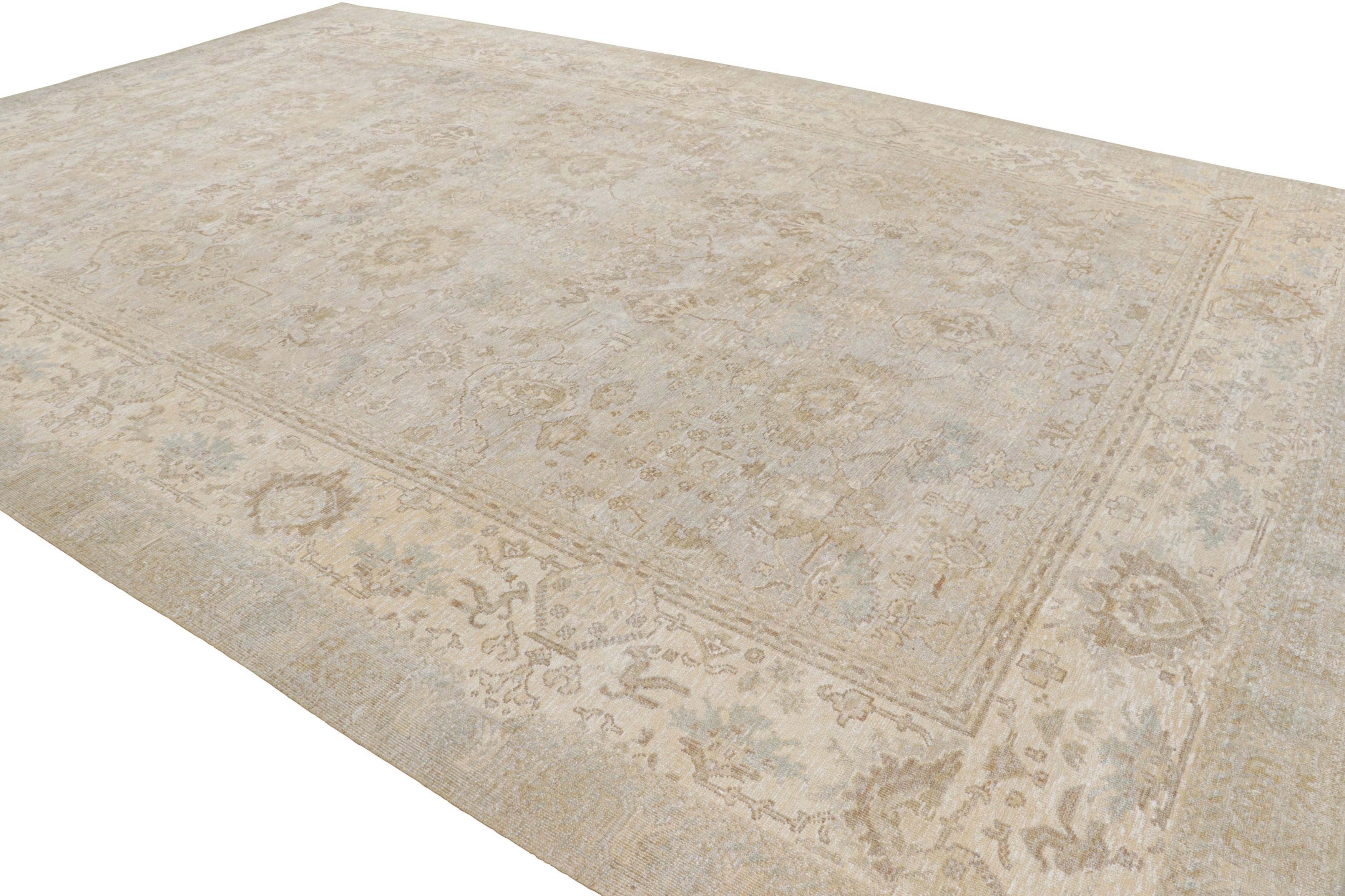 Rug & Kilim’s Oversized Oushak Style Rug in Cream and Beige with Floral Patterns In New Condition For Sale In Long Island City, NY