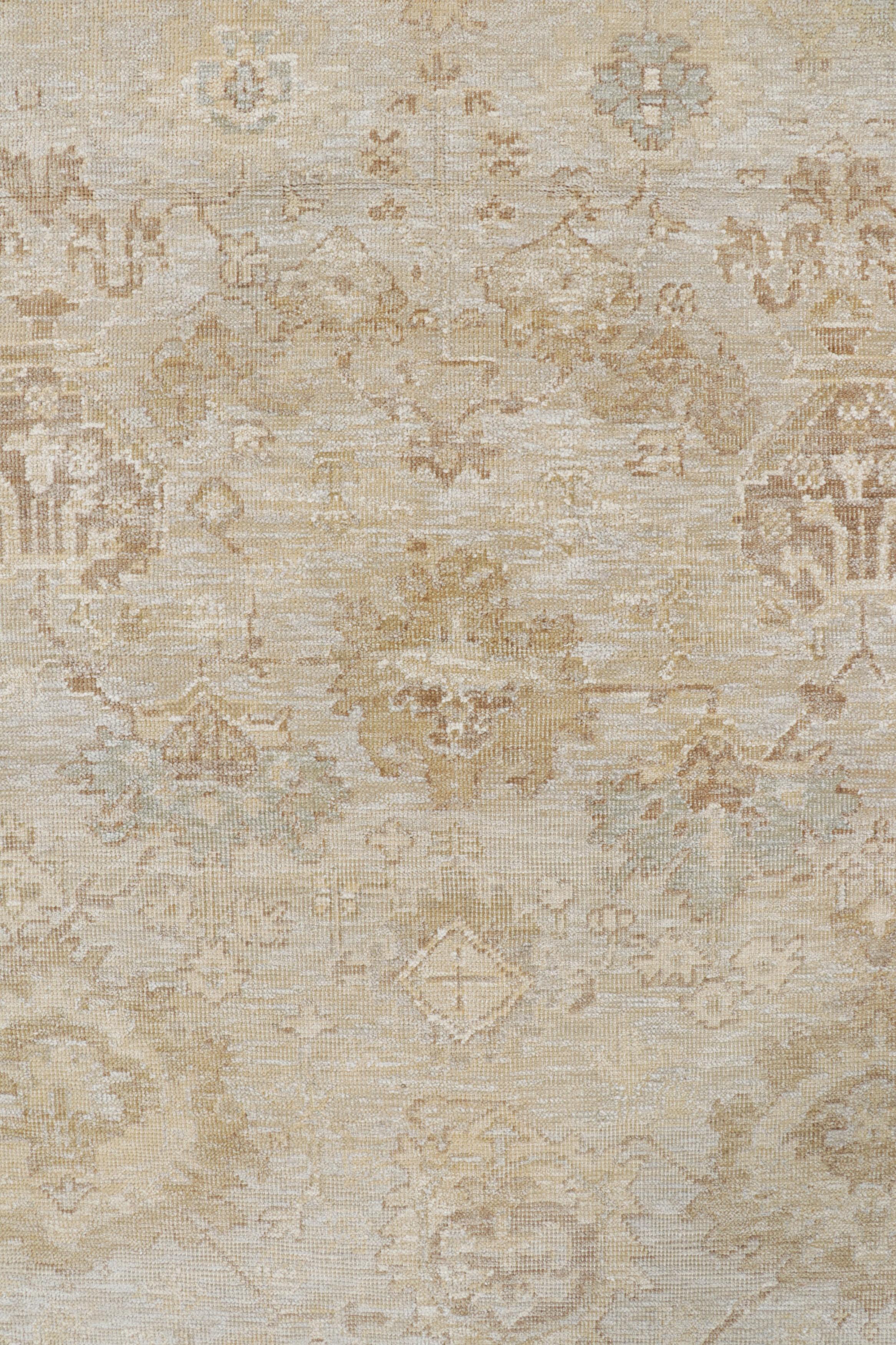 Contemporary Rug & Kilim’s Oversized Oushak Style Rug in Cream and Beige with Floral Patterns For Sale