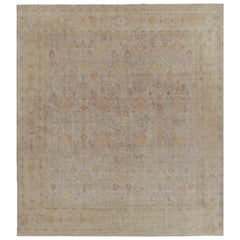 Rug
Kilim: tappeto oversize in stile Oushak in oro e beige-marrone con motivi floreali