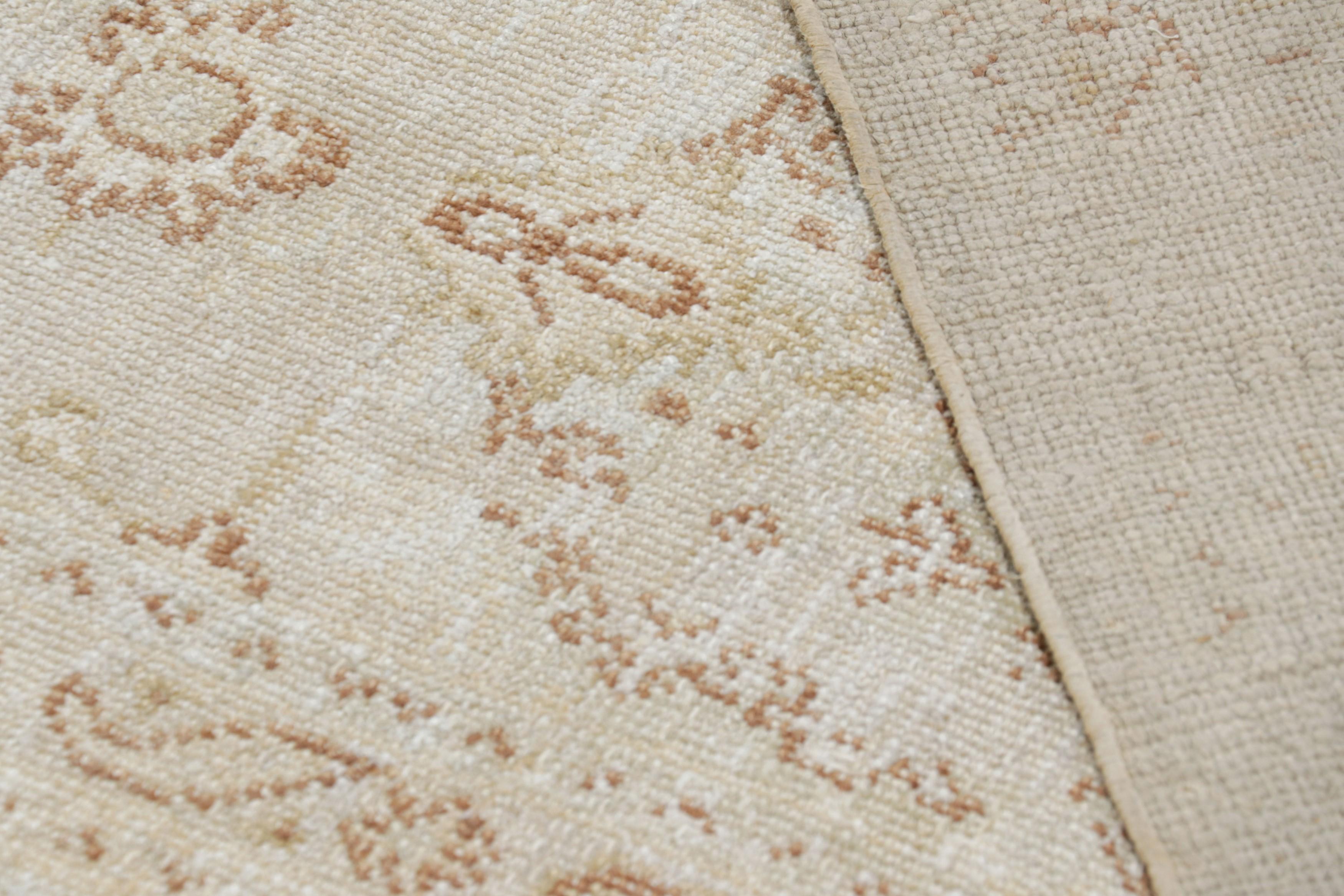 Rug & Kilim’s Oversized Oushak Style Rug with Cream and Beige Floral Patterns For Sale 1