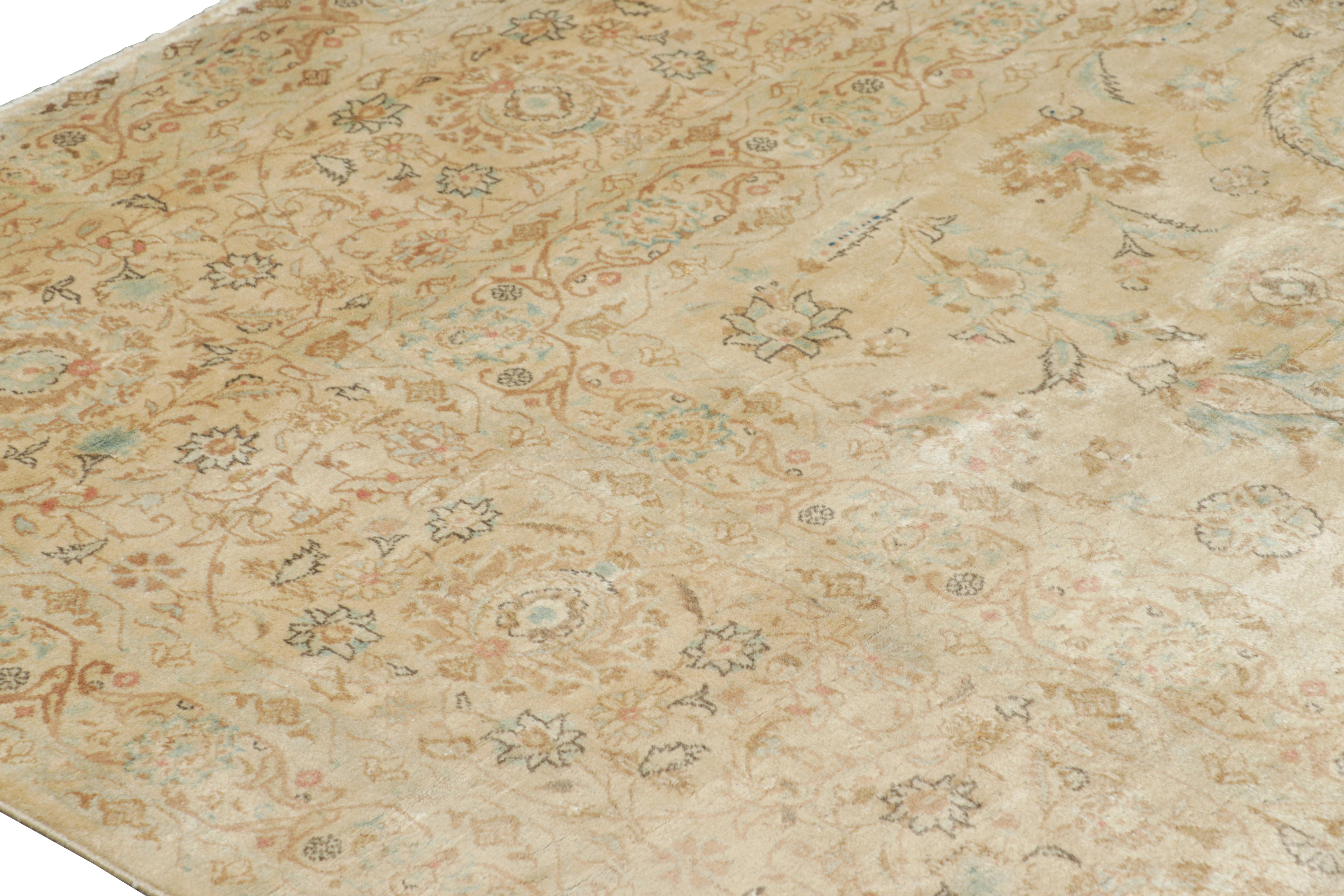 Hand-Knotted Rug & Kilim’s Oversized Persian Kashan Style Rug in Cream with Floral Patterns For Sale