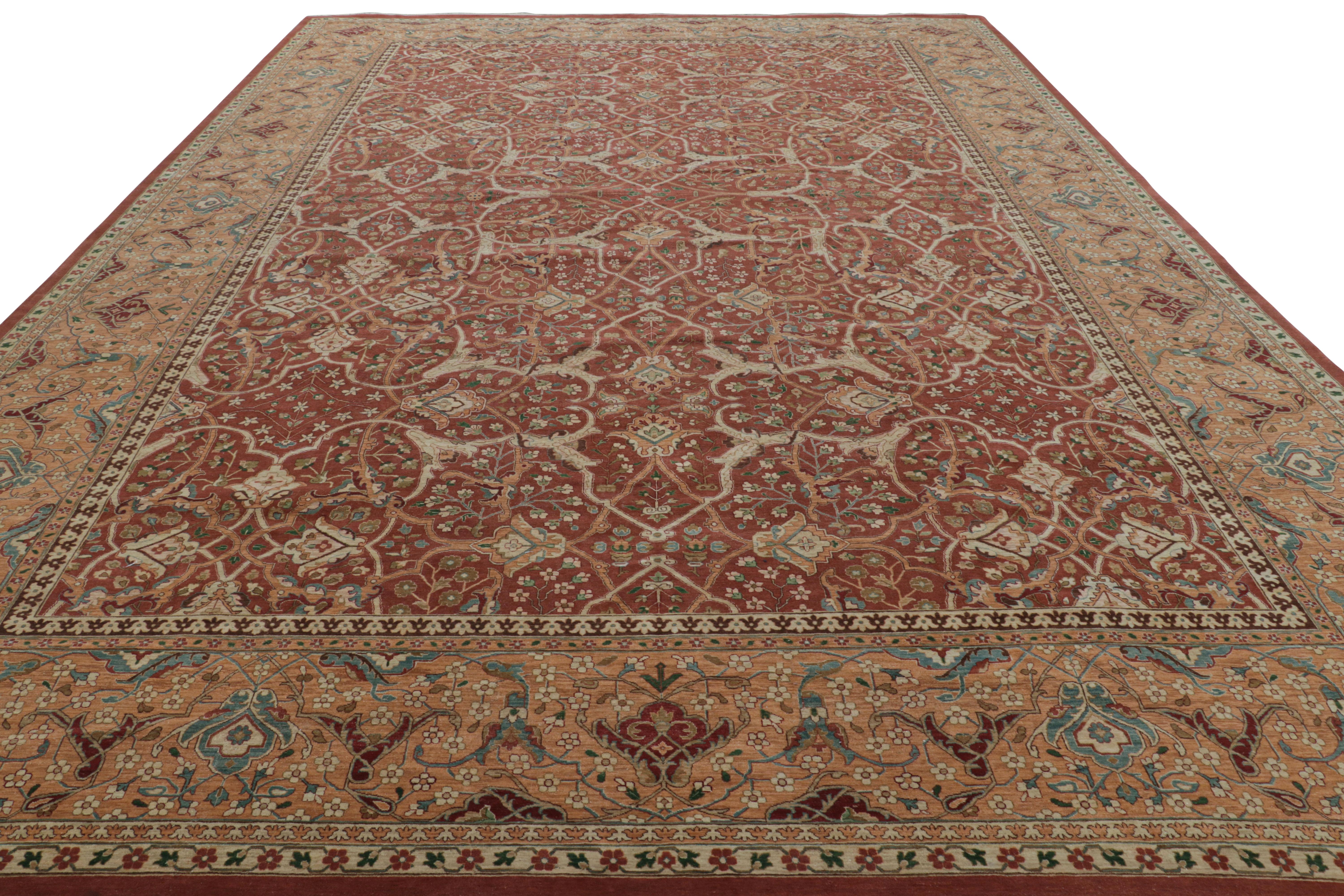 Noué à la main Rug & Kilim's Oversized Persian Tabriz Style Rug in Red with Floral Patterns (Tapis persan surdimensionné de style Tabriz en rouge avec des motifs floraux) en vente