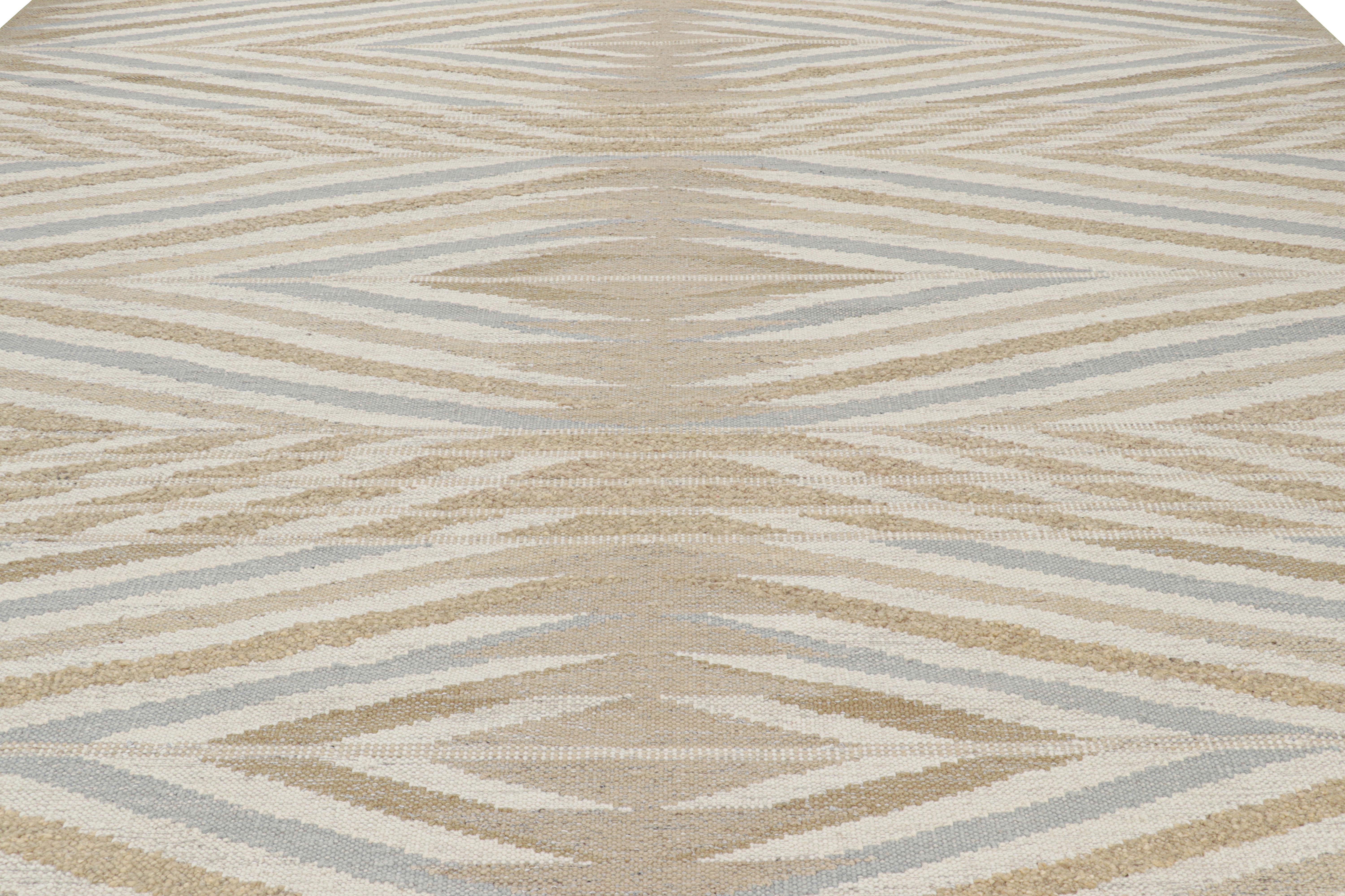 Made with handwoven wool, this 13x17 custom rug design is an exciting new addition to Rug & Kilim’s Scandinavian “Nu” rug collection—a contemporary reimagining of Swedish minimalism and vintage rugs and textiles of Rollakan and Rya traditions.

On