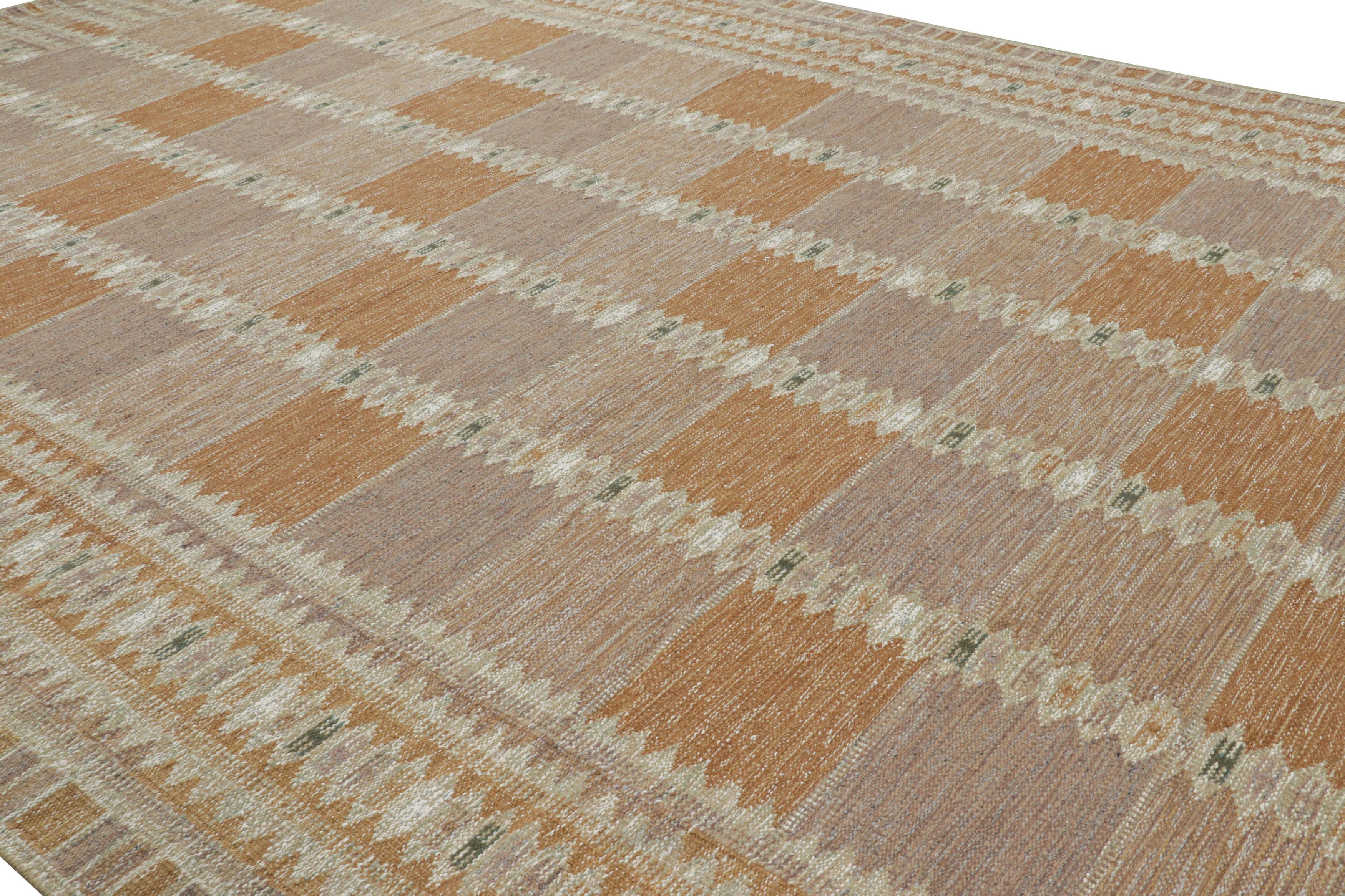 Dieser übergroße Teppich im Format 12x19 aus handgewebter Wolle ist eine aufregende neue Ergänzung der skandinavischen Teppichkollektion von Rug & Kilim - eine zeitgenössische Neuinterpretation des schwedischen Minimalismus und der Vintage-Teppiche