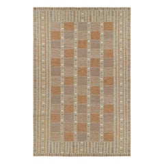 Rug
Kilim
s übergroßer Teppich im skandinavischen Stil in Beige-Braun mit geometrischen Mustern