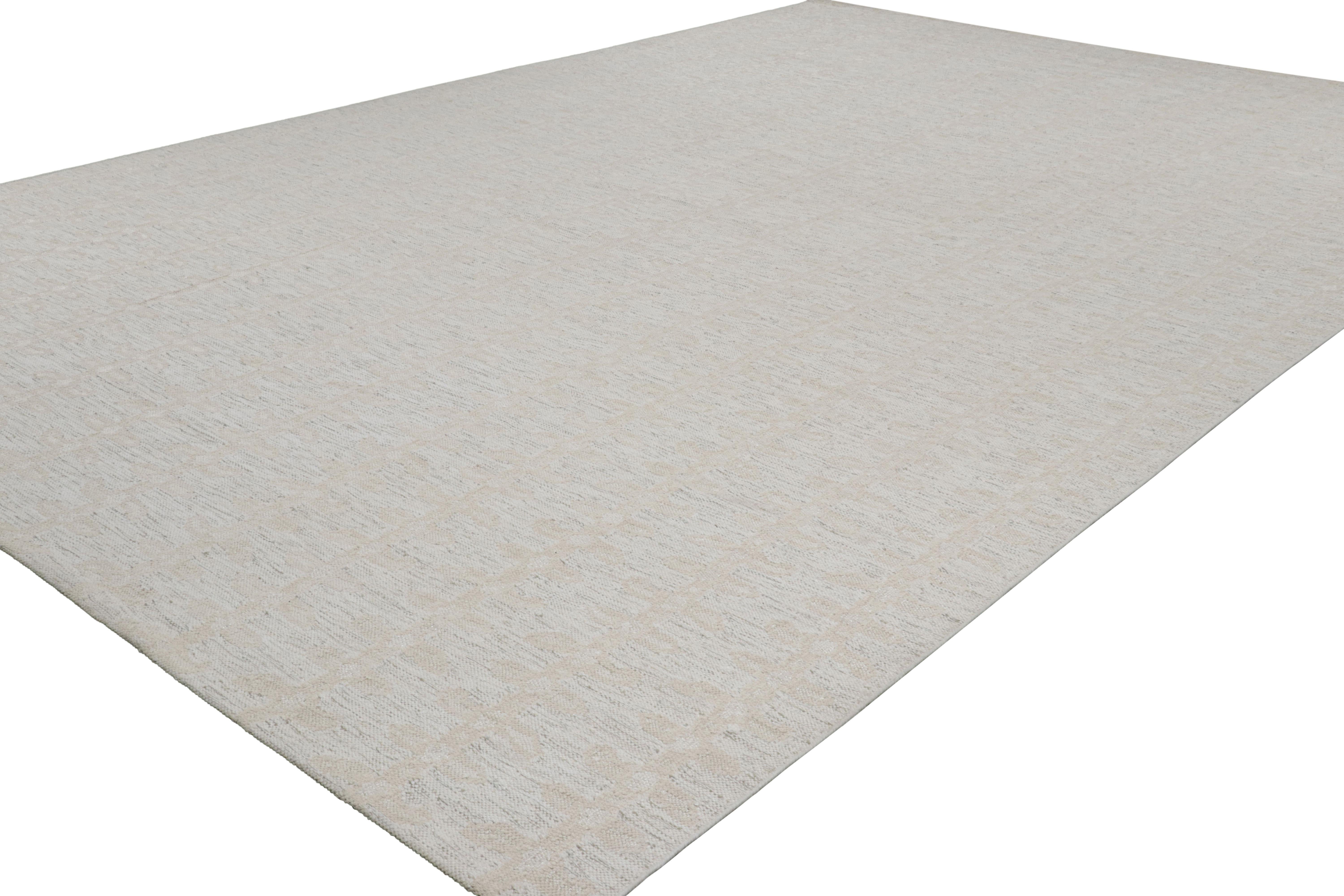 Rug & Kilim's übergroßer Teppich im skandinavischen Stil in Weiß mit floralen Mustern (Indisch) im Angebot
