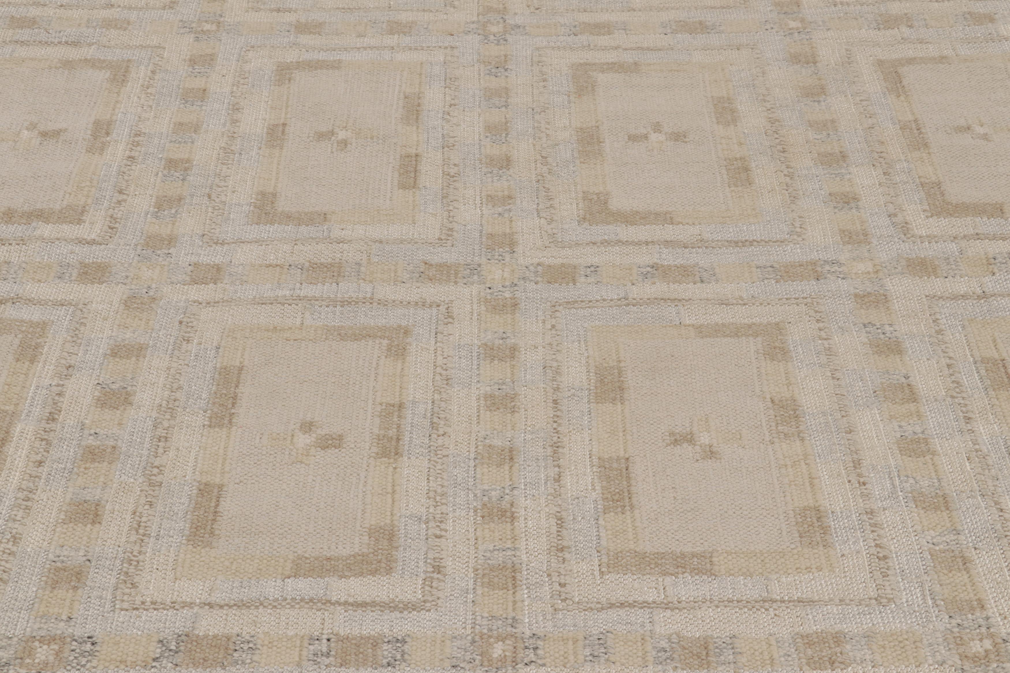 Scandinavian Modern Rug & Kilim’s Oversized Scandinavian Style Rug, Minimalist Geometry in Silk For Sale