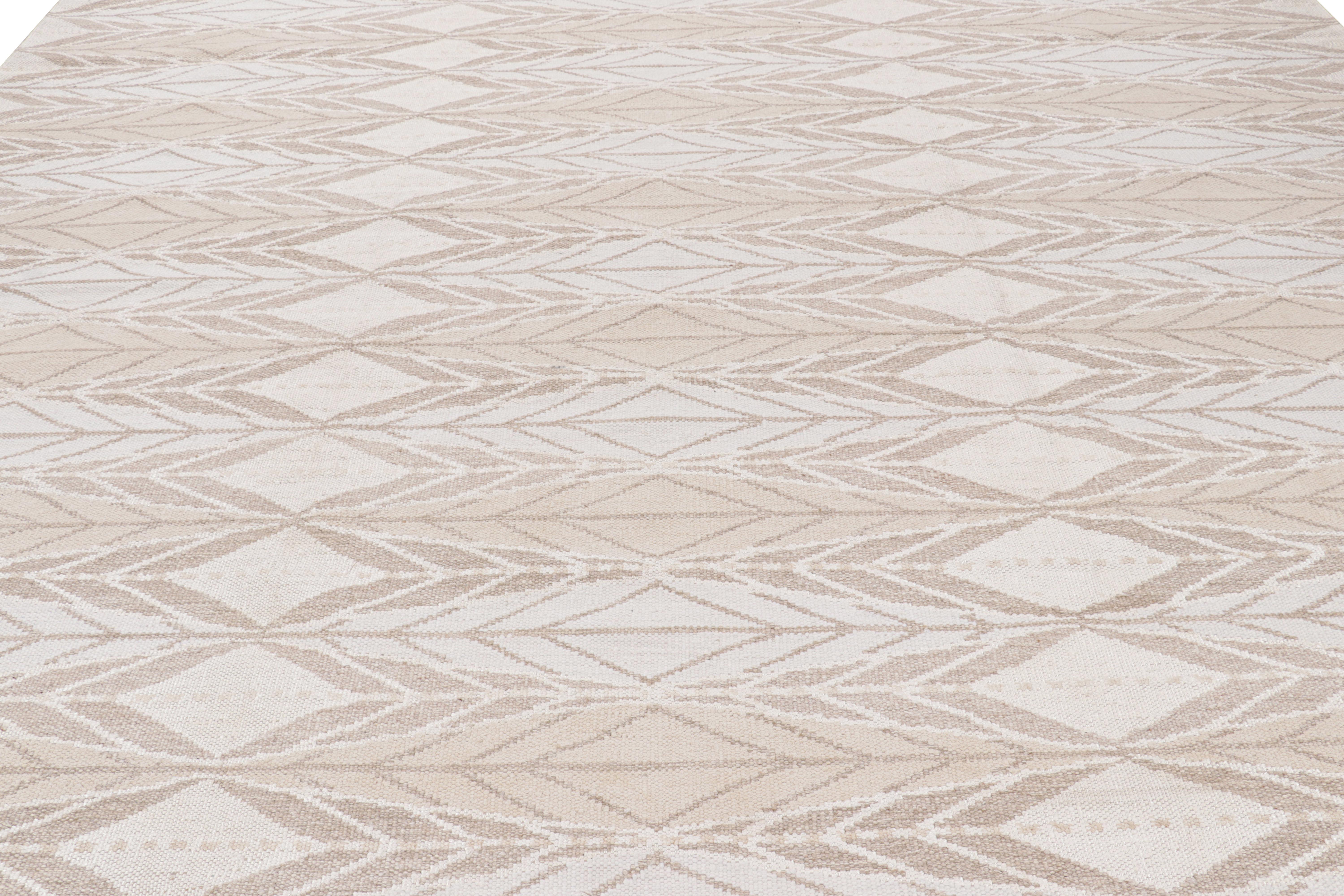 This 12x15 Scandinavian kilim, hand woven in wool, from our celebrated flat weave texture of the titular, award-winning collection, enjoys the finesse of Swedish aesthetics with a geometric pattern. 

On the design: 

Admirers of the craft may