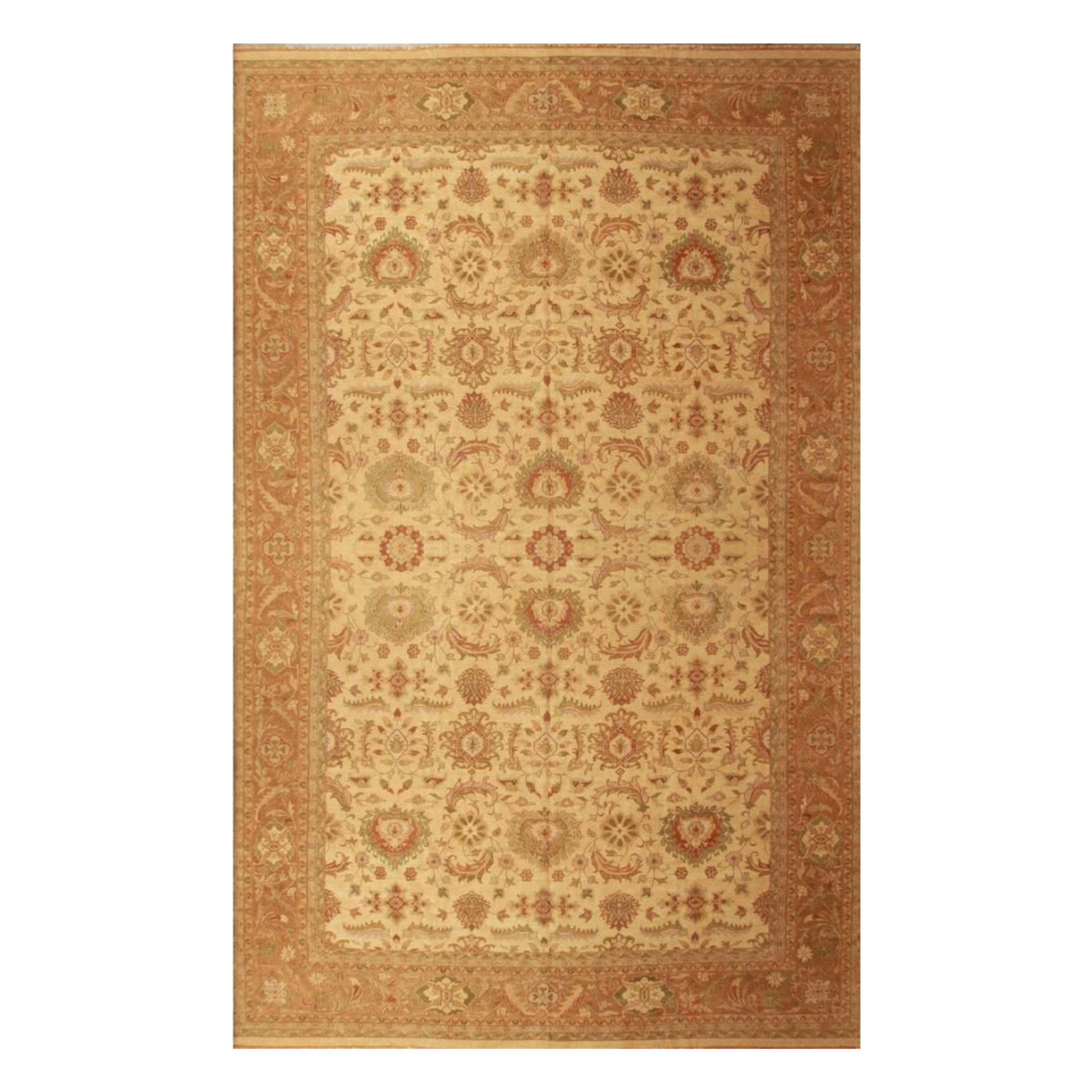 Alfombra sobredimensionada estilo Sultanabad Rugs de Rug 
Kilim en dorado con motivos florales en venta