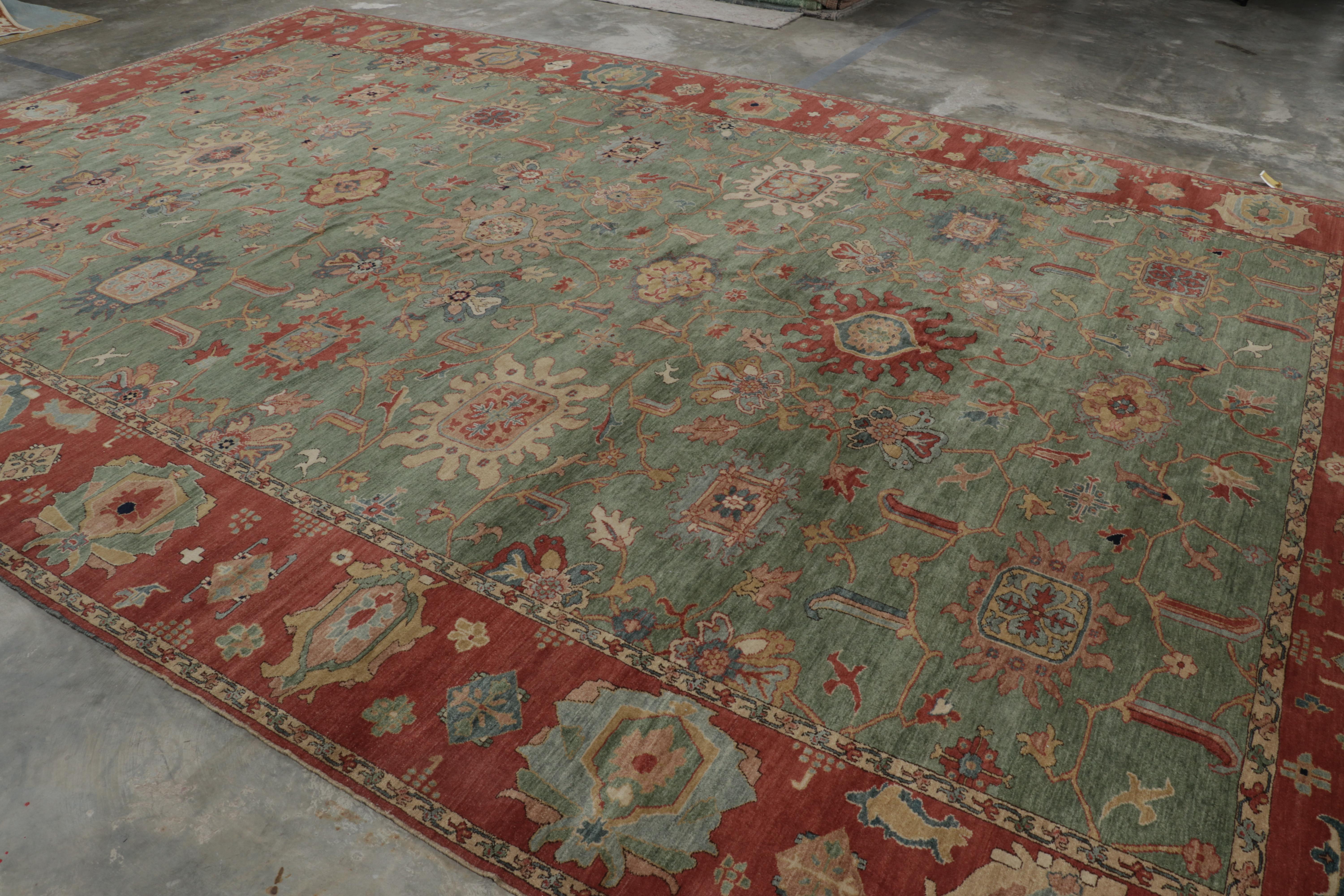 Annodato a mano Rug & Kilim è un tappeto oversize in stile Sultanabad Rug in verde acqua con motivi floreali in vendita