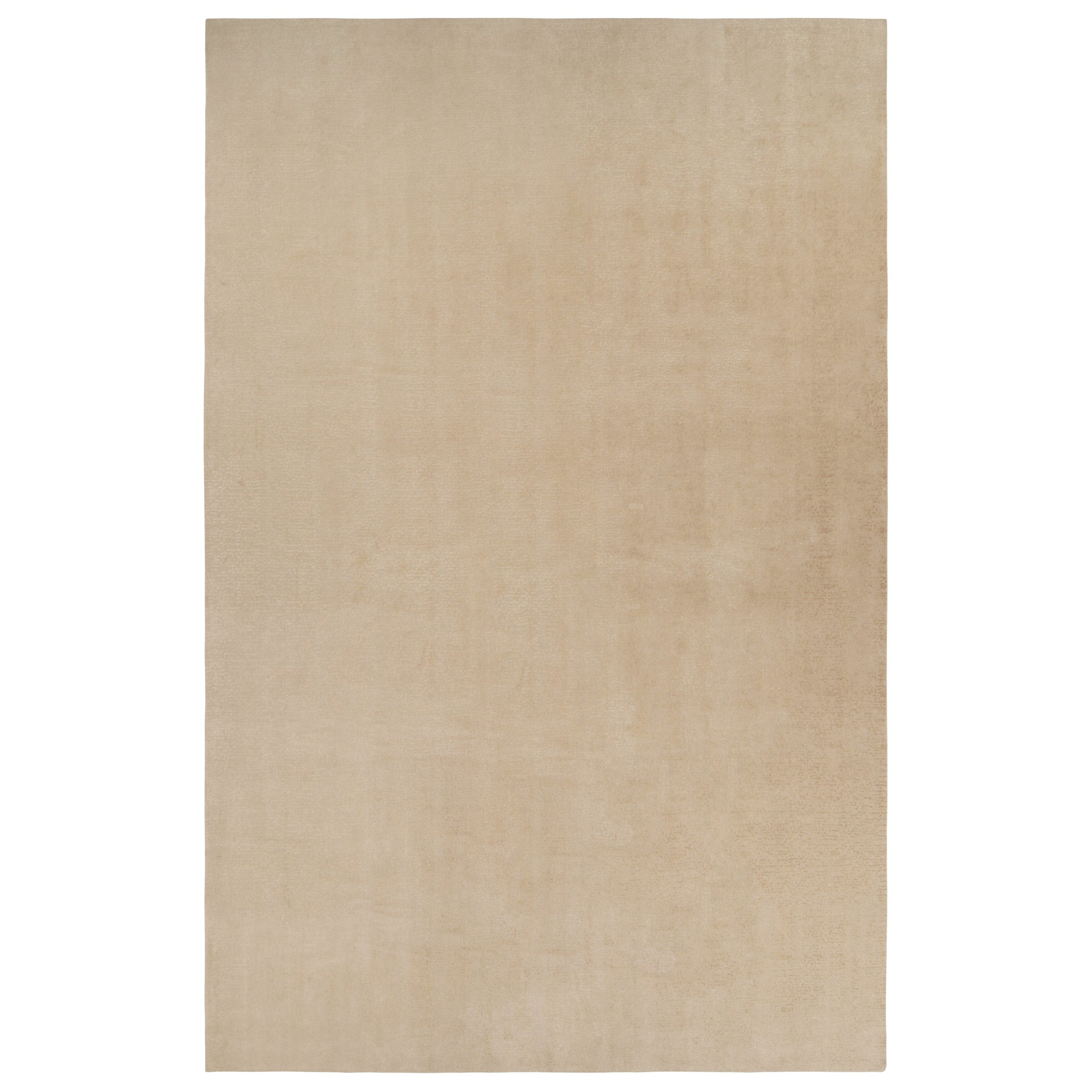 Rug & Kilim's Oversized Textural Custom Rug Design, Solid Beige and Cream Striae (tapis à rayures beige et crème) en vente