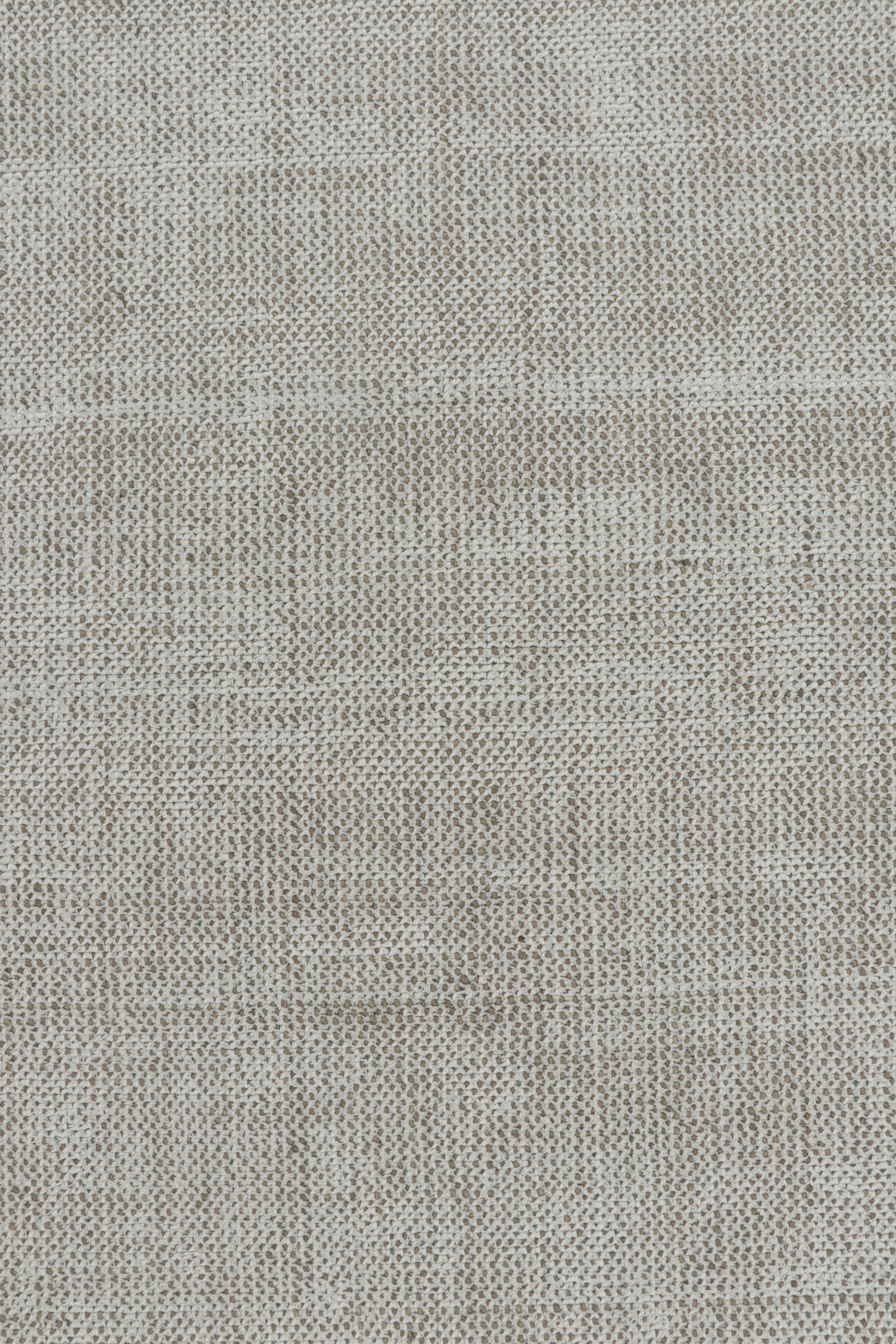 Rug & Kilim’s Oversized Textural Rug In New Condition For Sale In Long Island City, NY