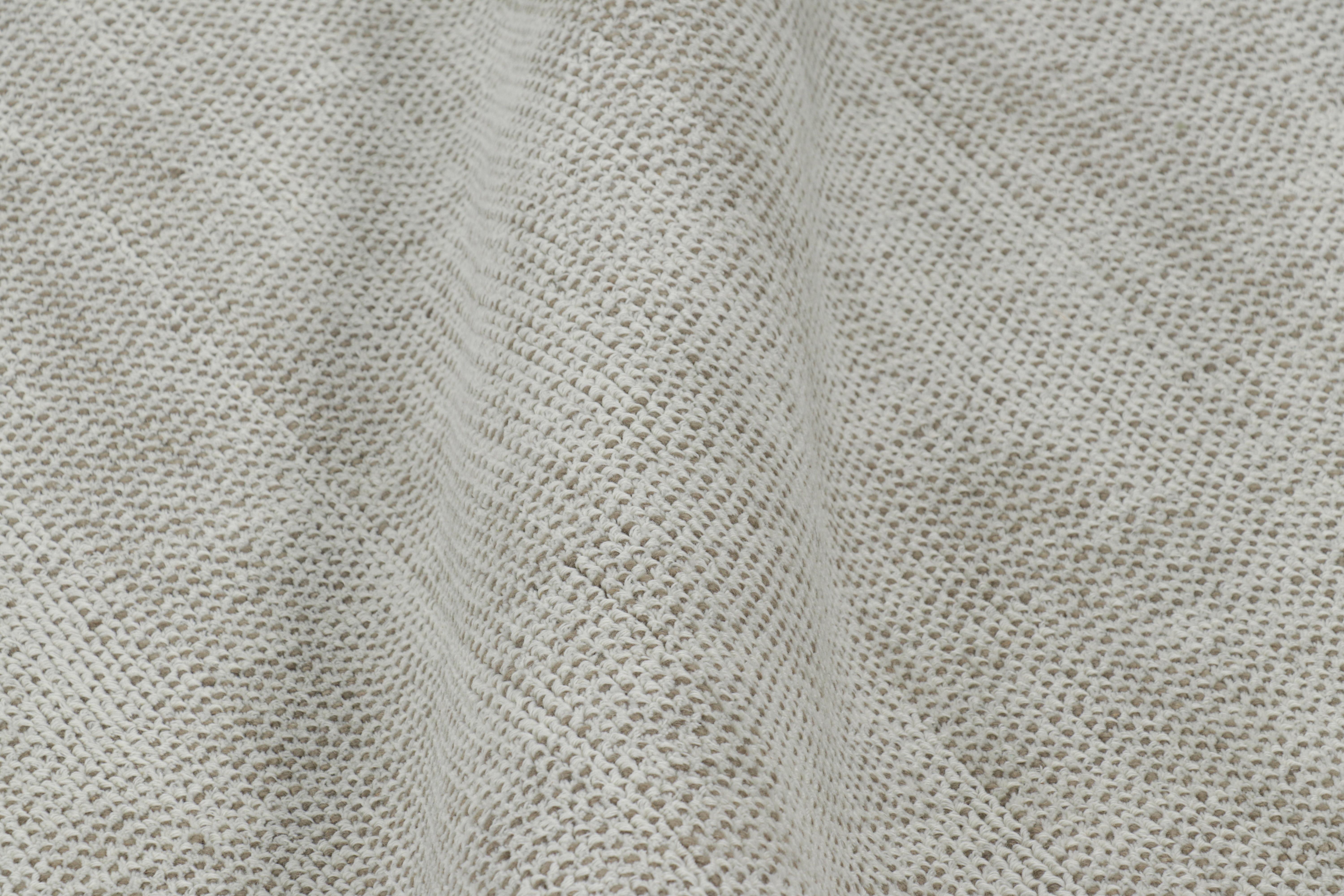 Contemporary Rug & Kilim’s Oversized Textural Rug For Sale