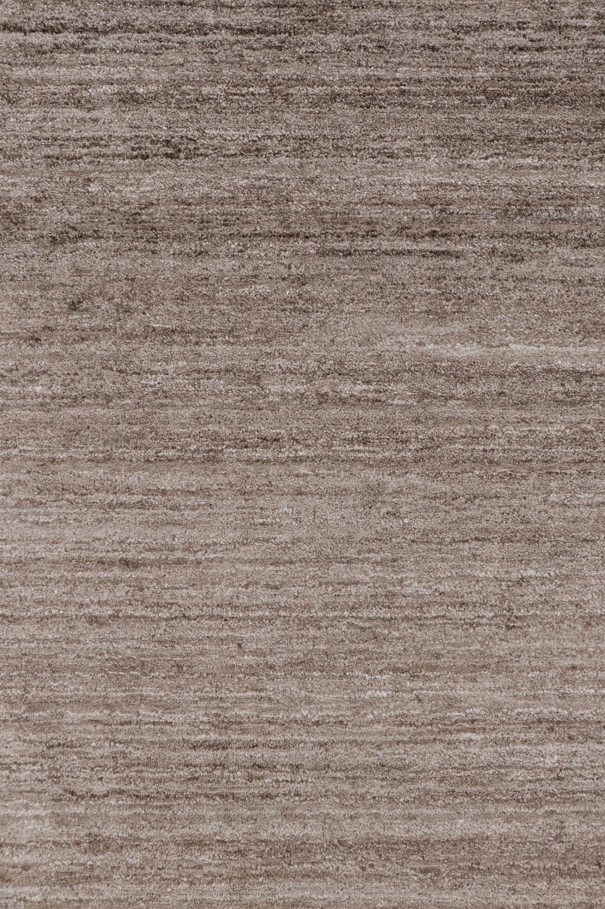 Rug & Kilim's Oversized Textural Square Rug in Solid Beige-Brown Striae (tapis carré texturé surdimensionné en beige et brun) Neuf - En vente à Long Island City, NY