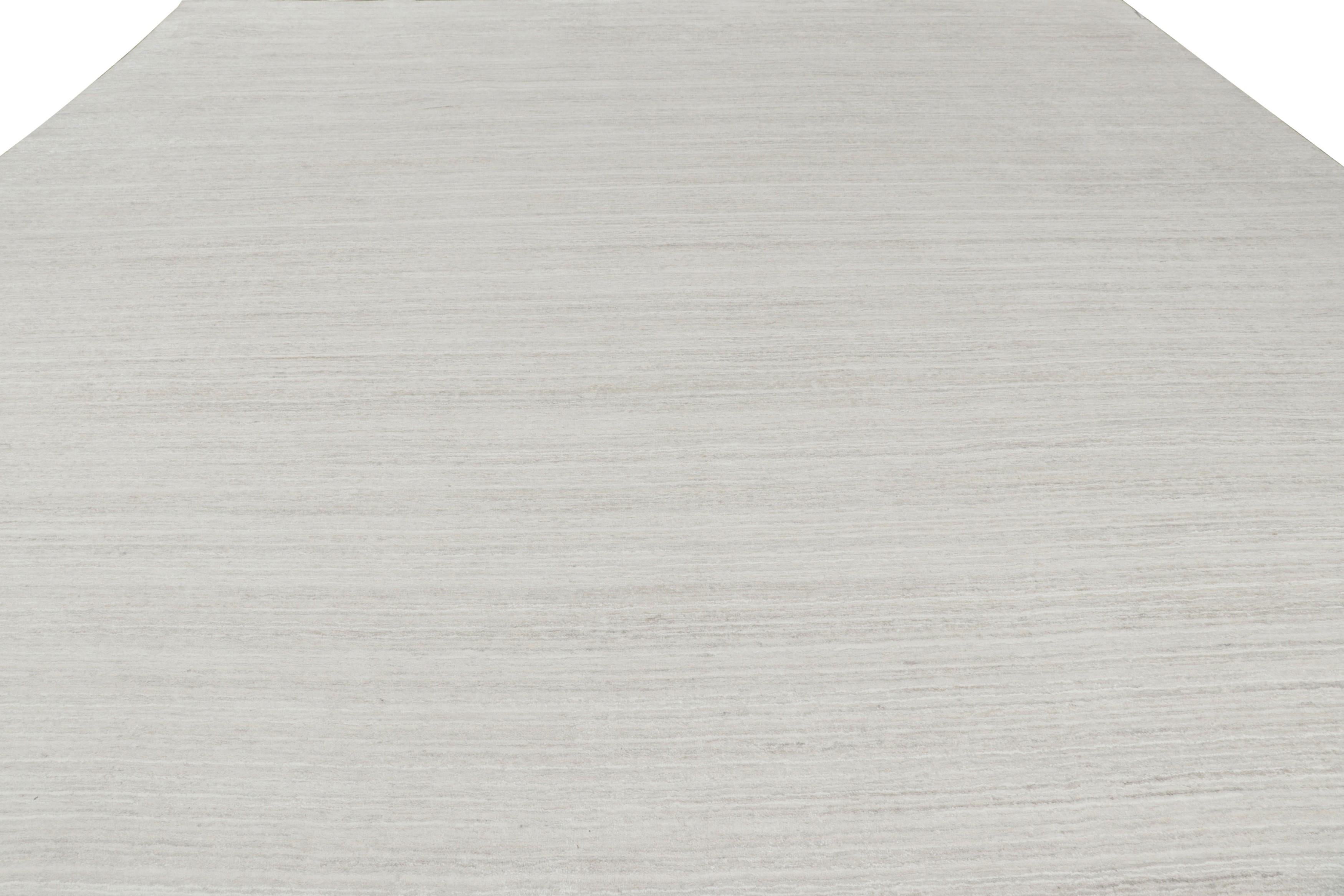 Übergroßer quadratischer Teppich von Rug & Kilim in Weiß und Grau mit Streifen (Indisch) im Angebot