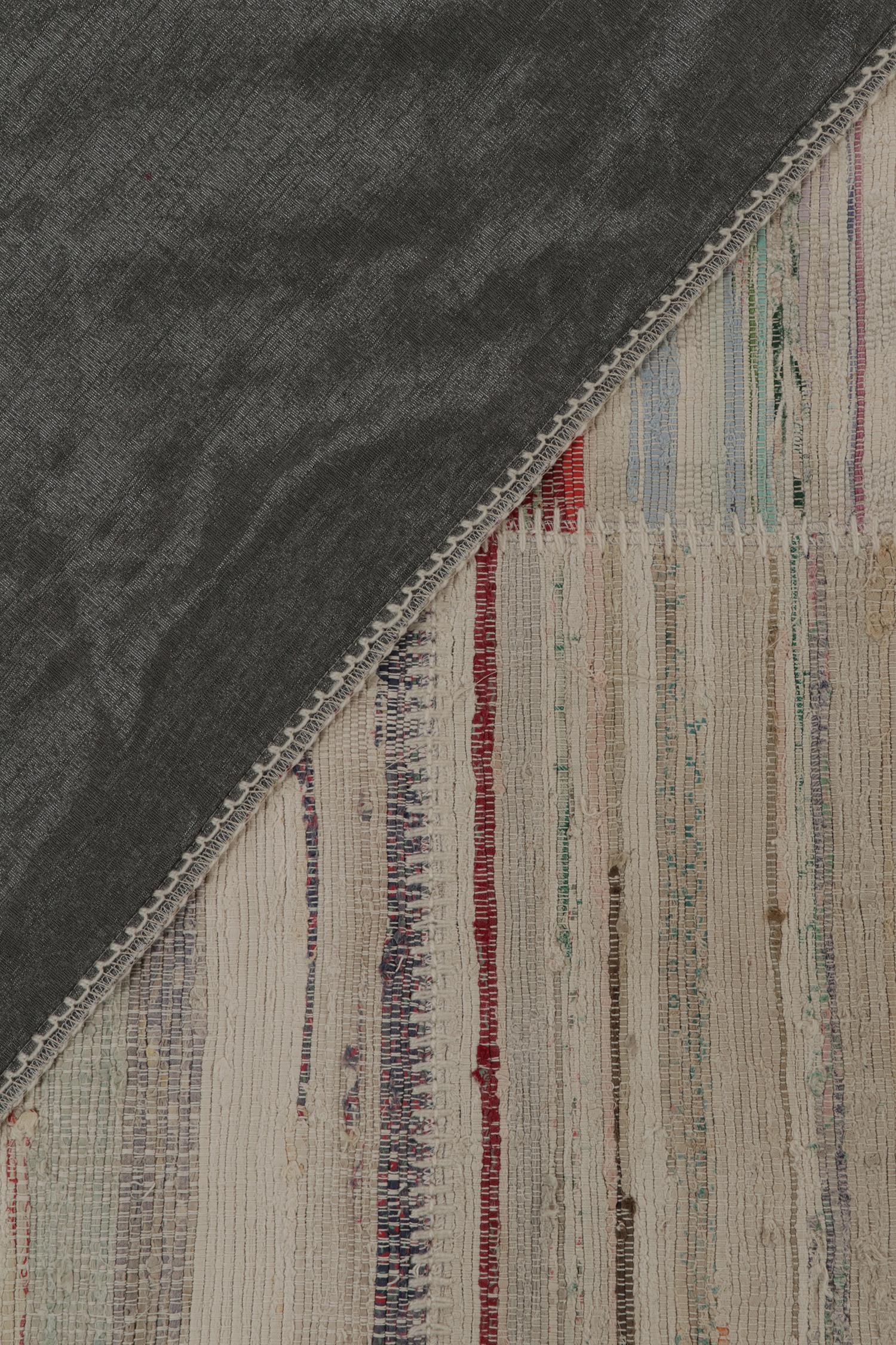 Patchwork-Kilim von Rug & Kilim in polychromen Streifen im Zustand „Neu“ im Angebot in Long Island City, NY