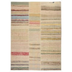 Rug & Kilim's Patchwork Kilim in Polychromatic Stripes (Kilim en patchwork à rayures polychromes)