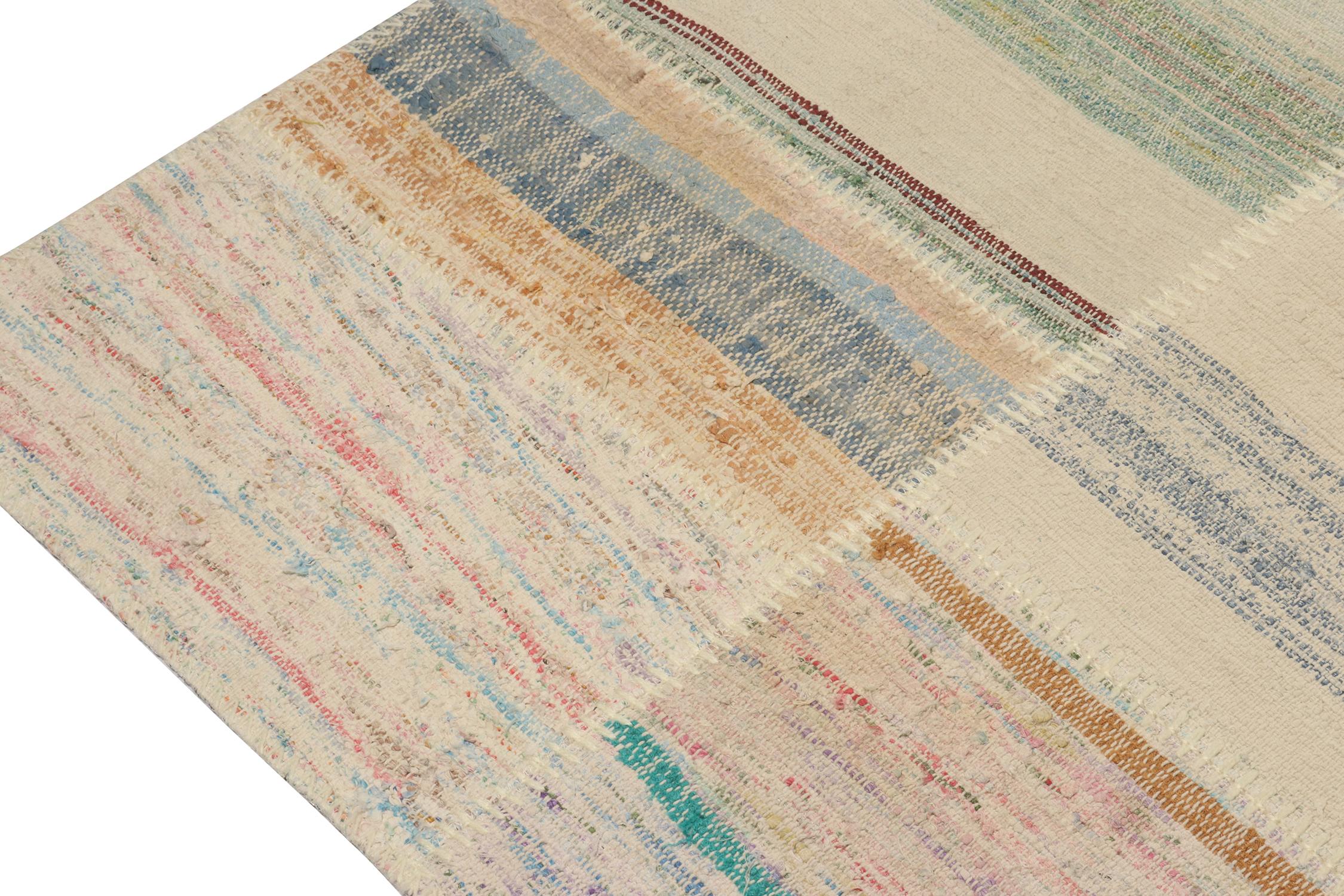 Patchwork-Kilim-Teppich von Rug & Kilim in mehrfarbigen Streifen (Türkisch) im Angebot