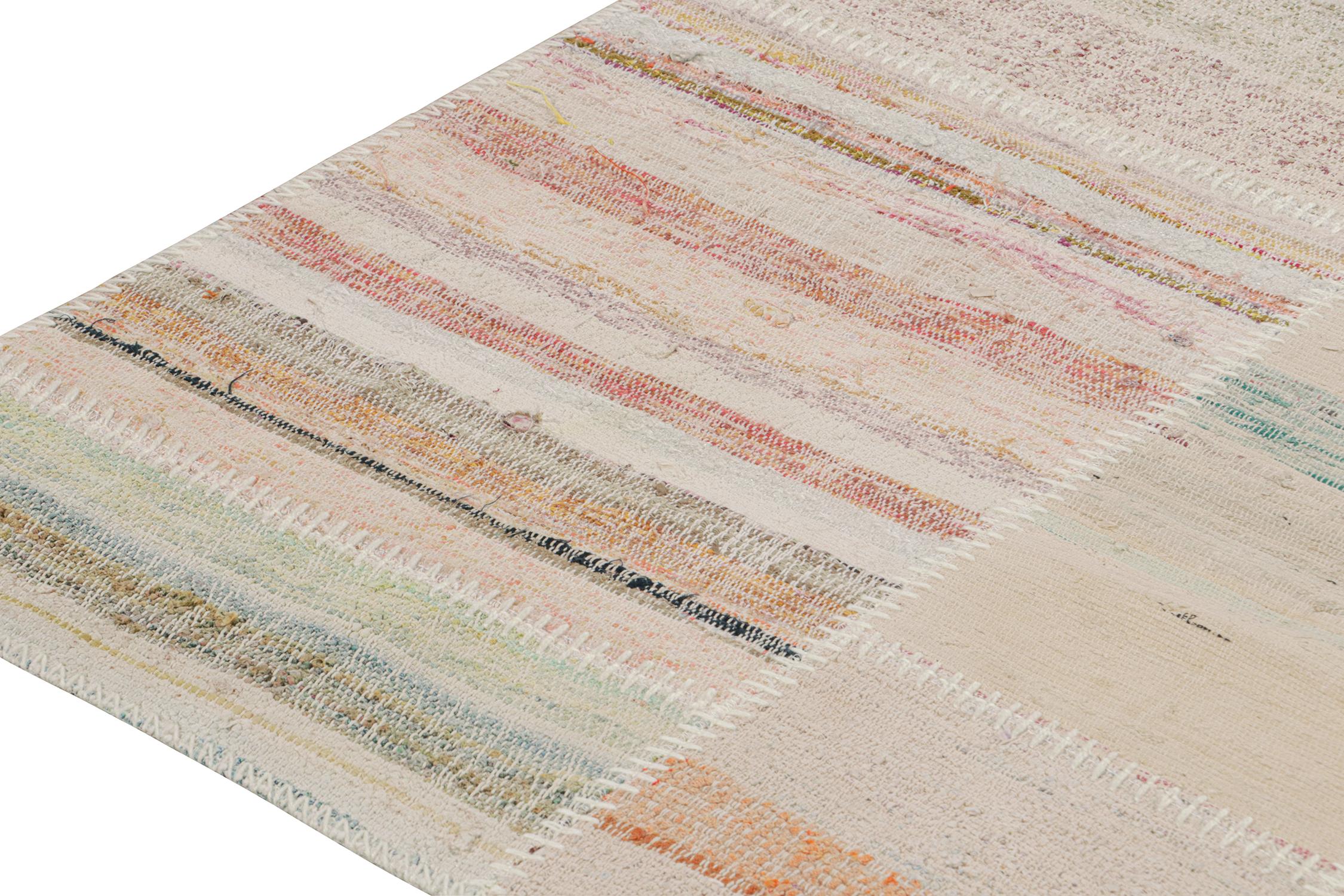 Patchwork-Kilim-Teppich von Rug & Kilim in mehrfarbigen Streifen (Handgeknüpft) im Angebot