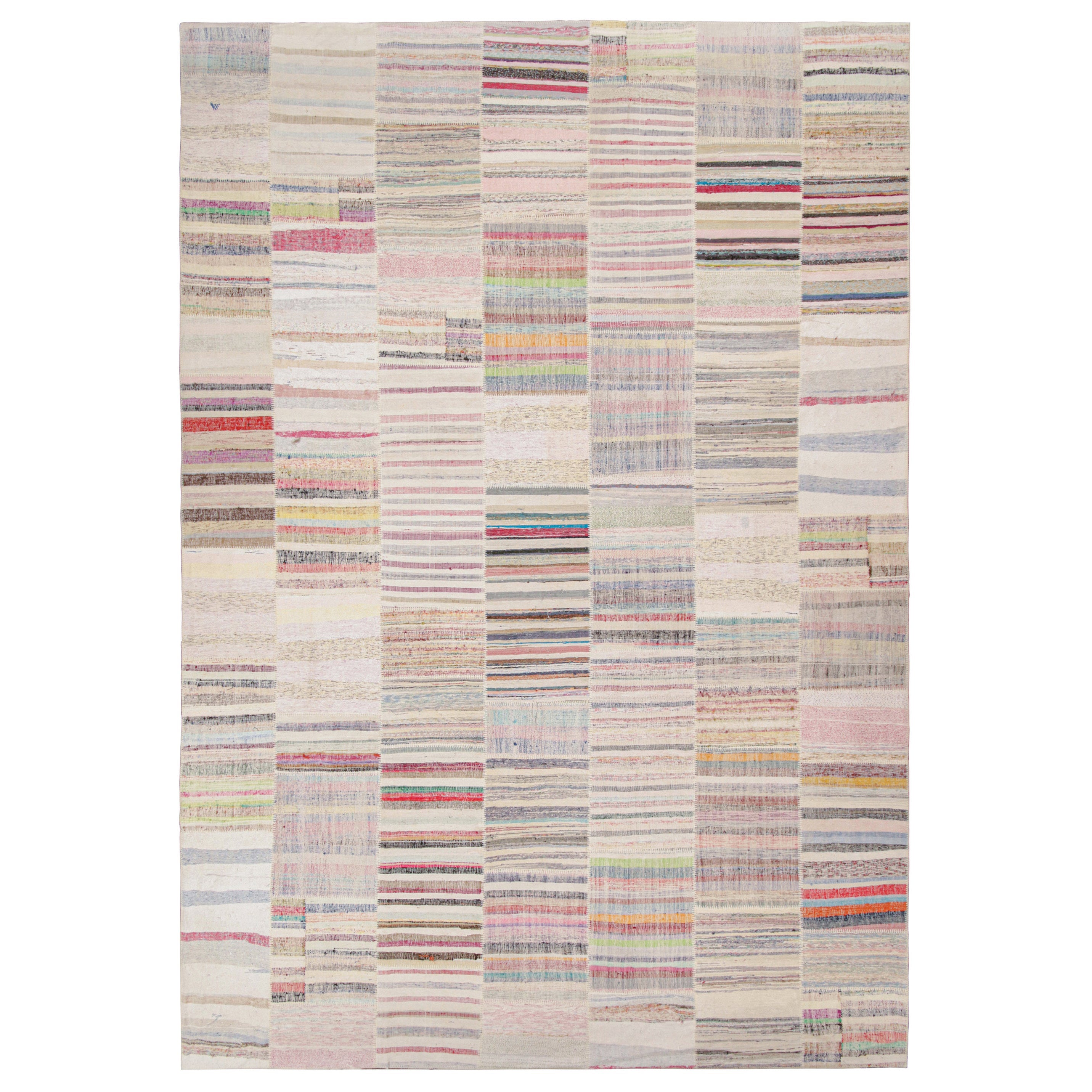 Tapis Kilim Patchwork à rayures polychromes de Rug & Kilim en vente