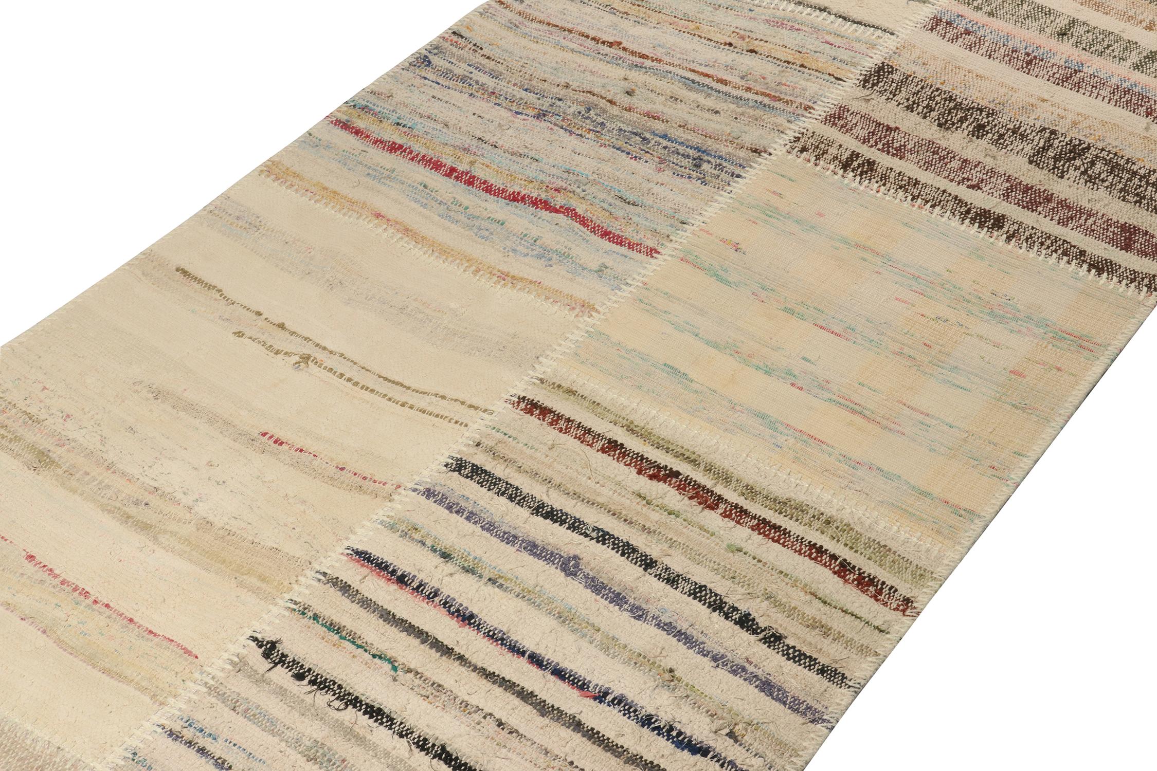 Teppich &amp;amp;amp;amp;amp; Kilims Patchwork-Kelim-Läufer mit polychromen Streifen (Moderne) im Angebot