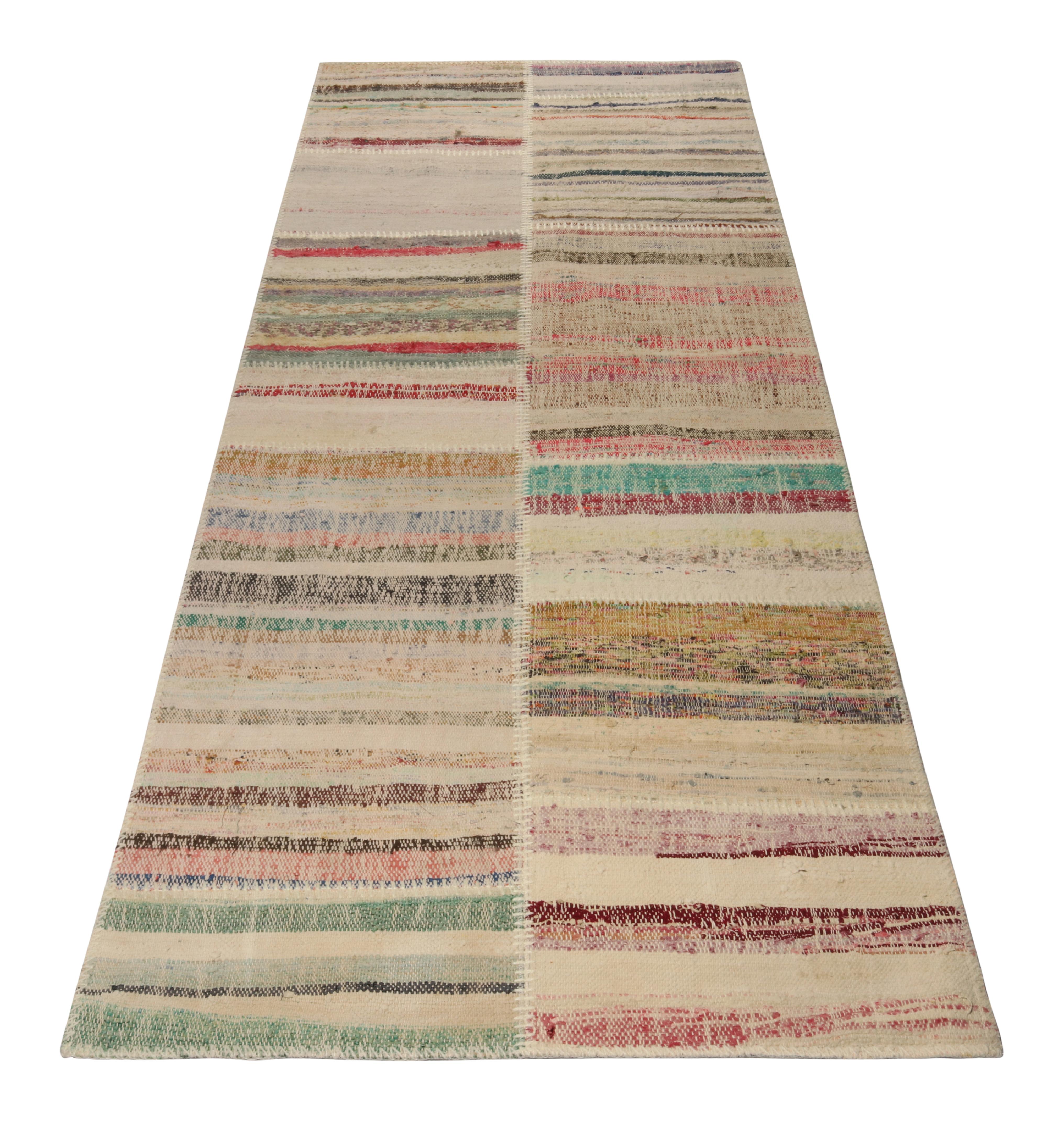 Moderno Rug & Kilim - Runner in kilim patchwork a strisce policromatiche in vendita