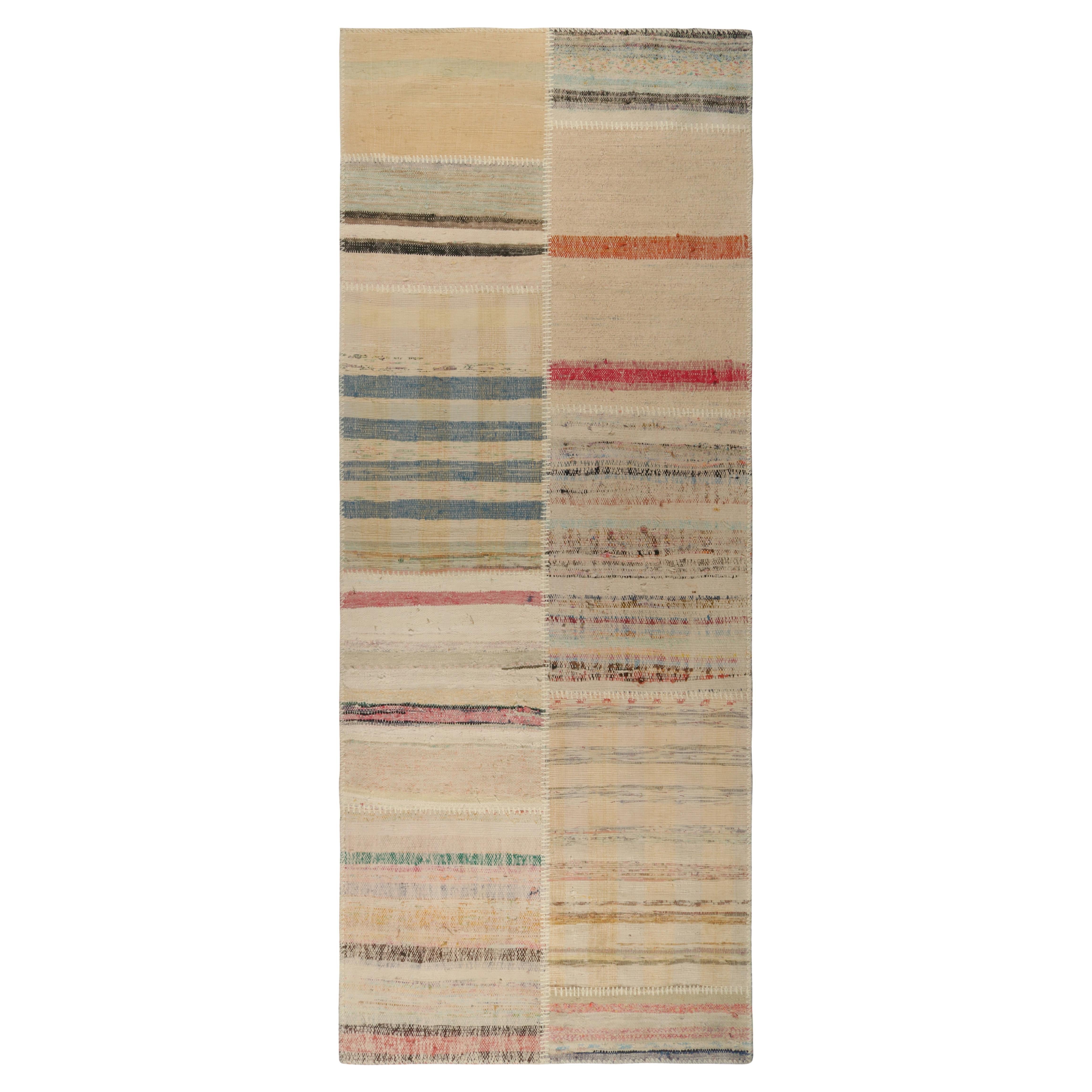 Tapis et tapis de couloir Kilim patchwork Kilims à rayures polychromes en vente