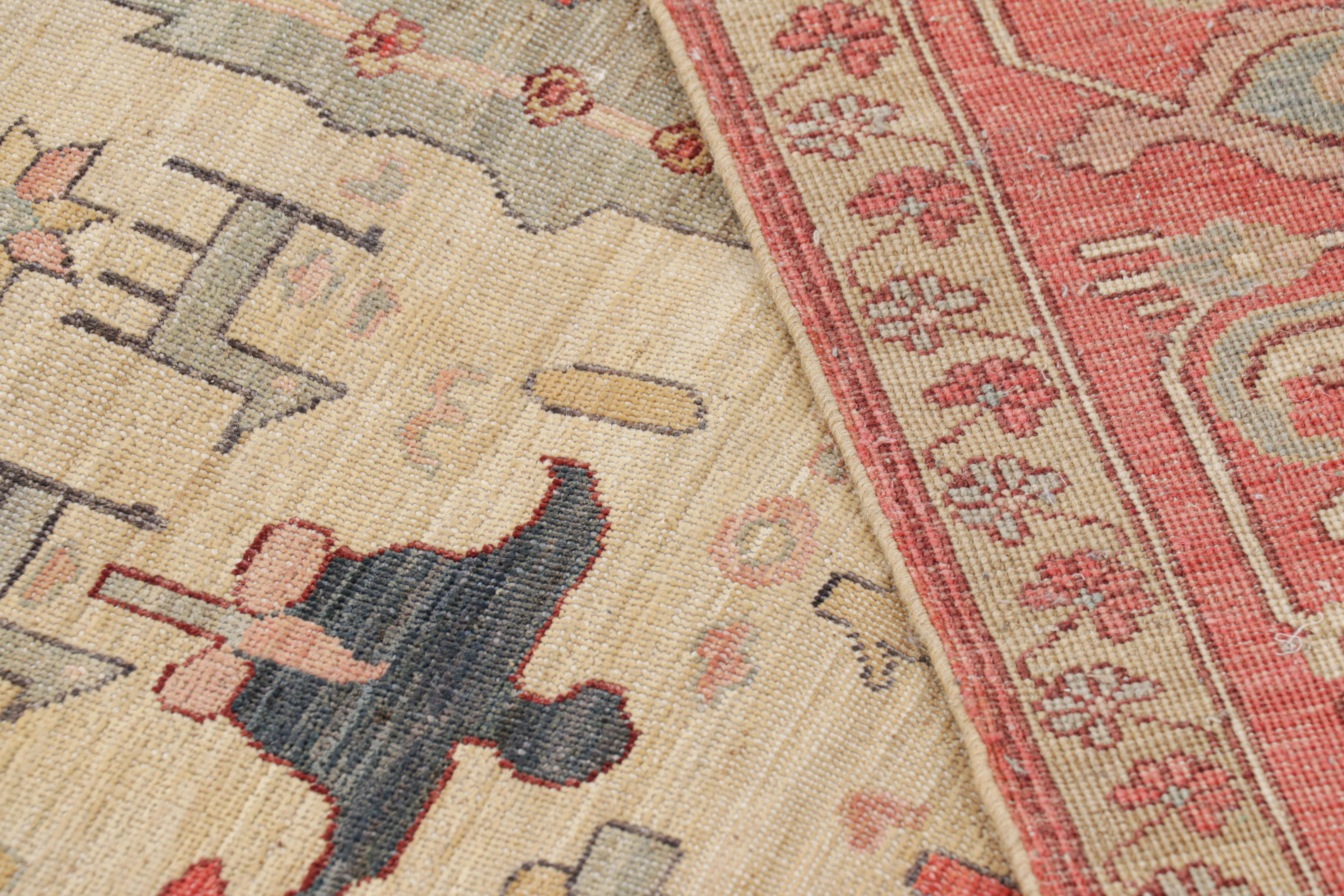 Laine Rug & Kilim's Persian Bakshaish Style Rug in Red with Geometric Medallion en vente