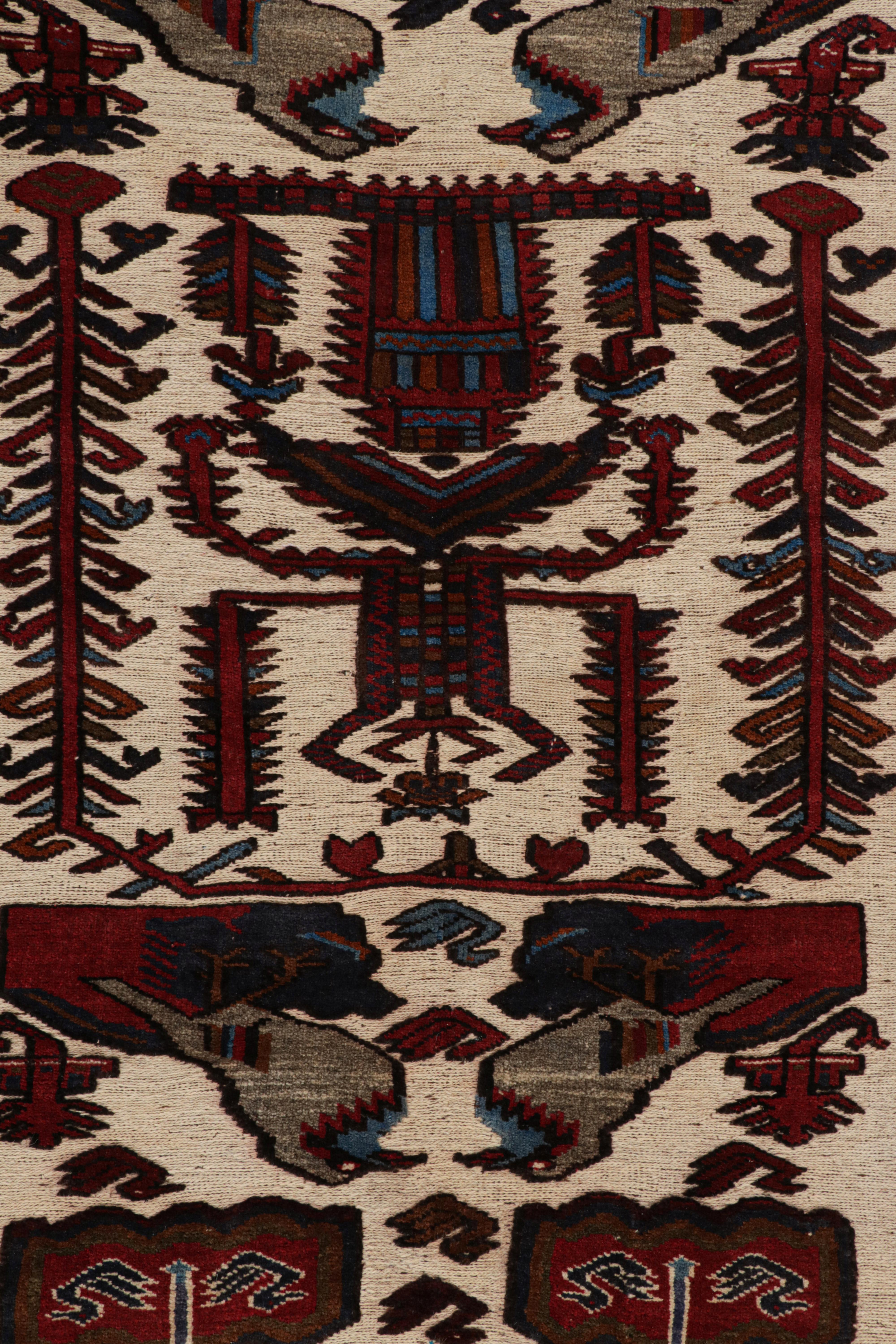 Alfombra persa estilo Barjasta de Rug & Kilim en beige y rojo con dibujos de pájaros en Nuevo estado para la venta en Long Island City, NY