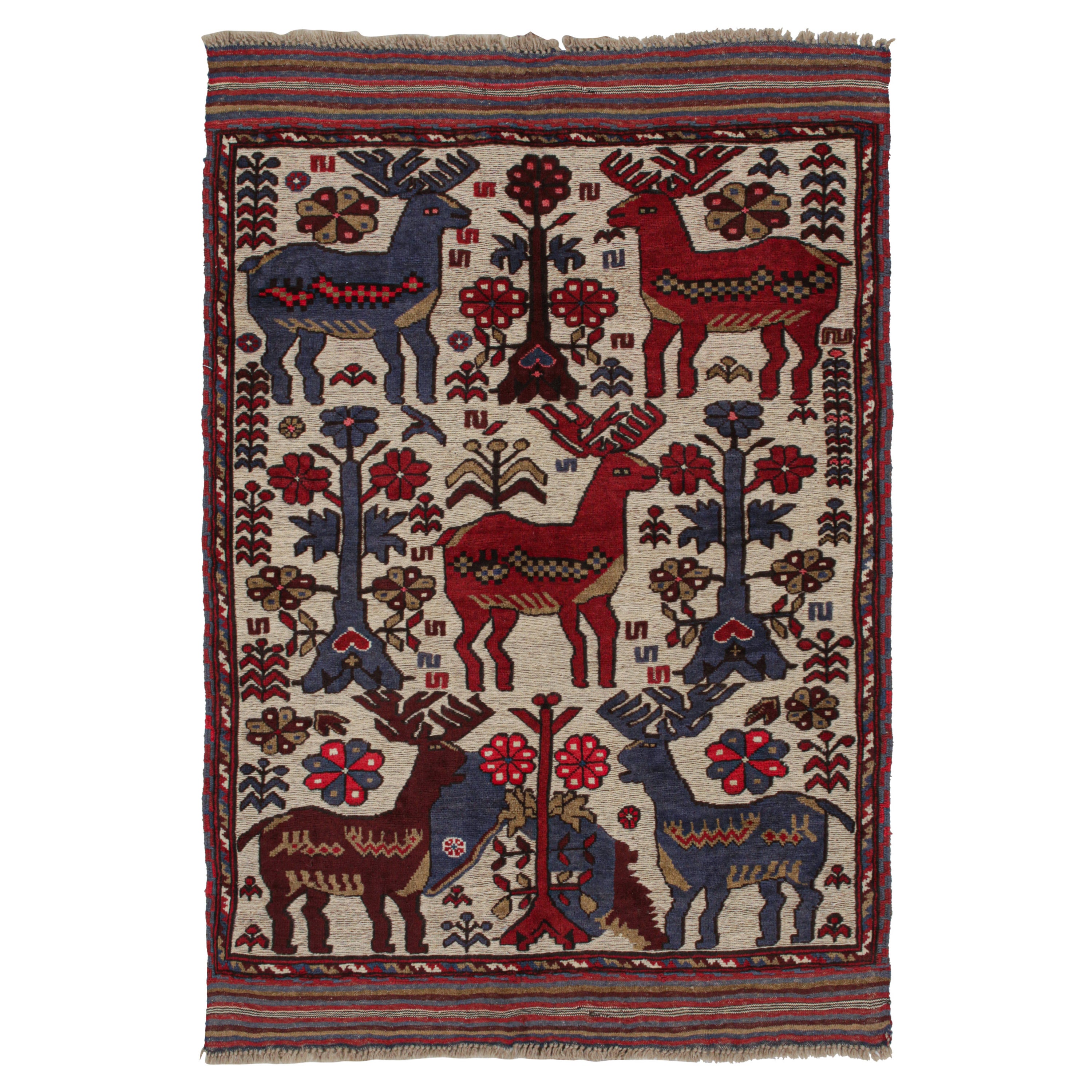 Rug & Kilim's Persischer Teppich im Barjasta-Stil in Beige mit rotem und blauem Hirsch-Motiv im Angebot