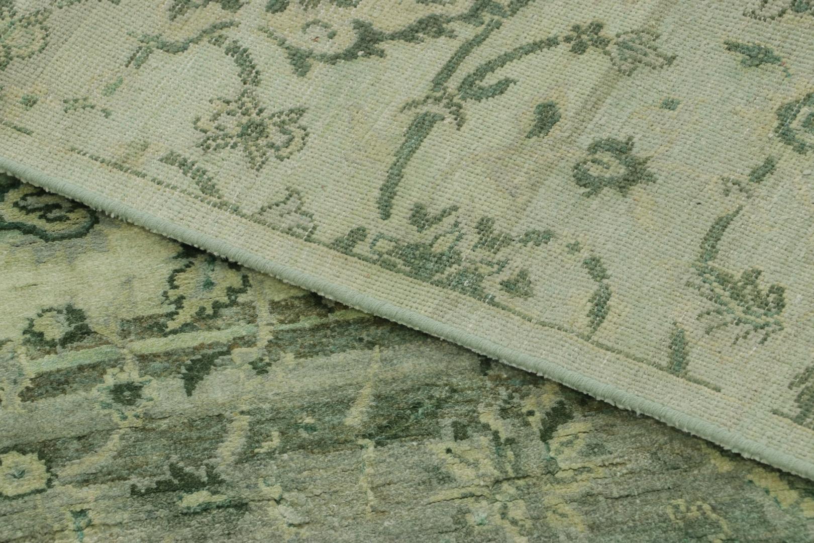 Indiano Rug & Kilim’s Persian-Inspired Rug in Soft Greens and Blues with Floral Pattern in vendita
