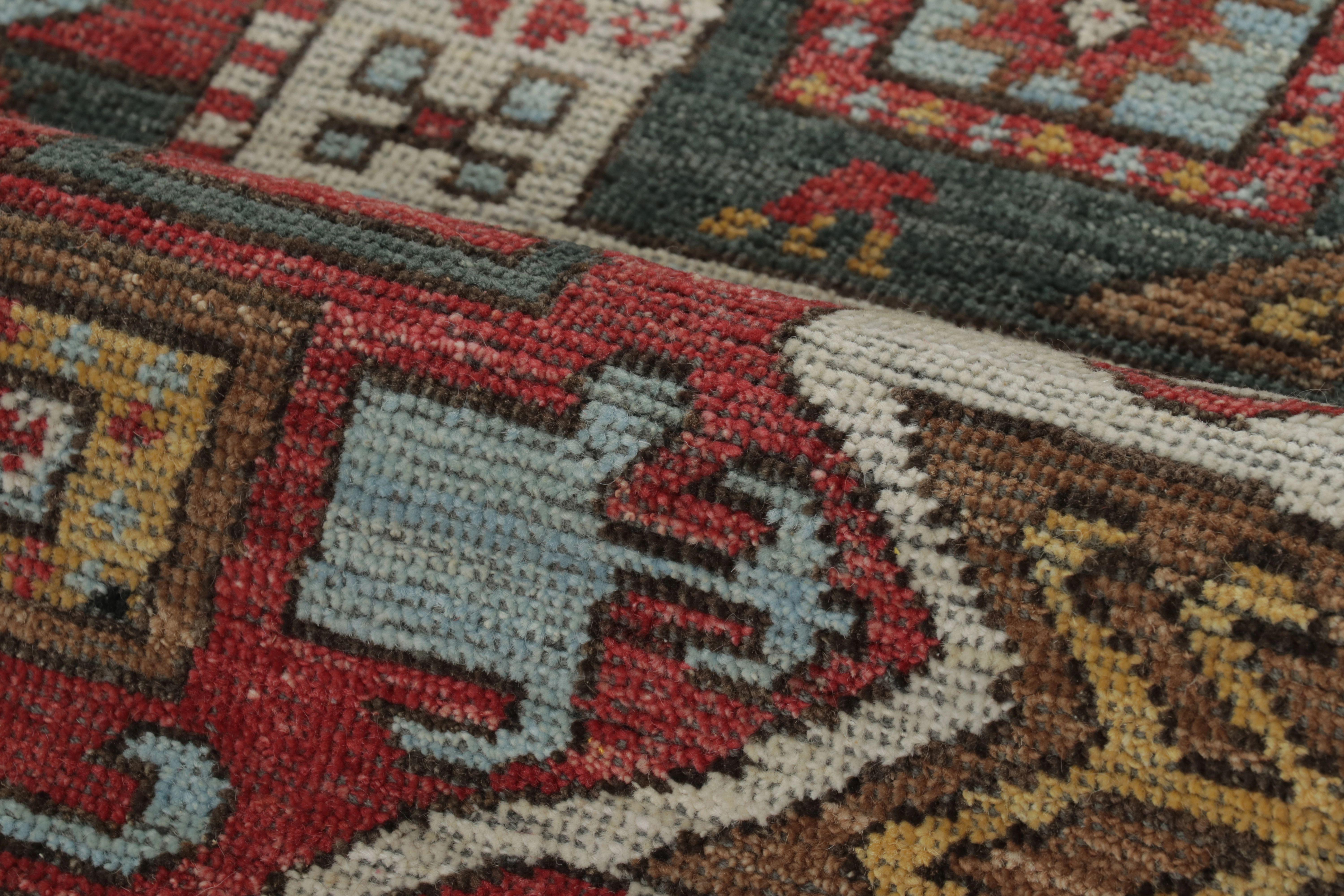 Rug & Kilim's Persian Inspired Rug, Red with Colorful Geometric Medallions im Zustand „Neu“ im Angebot in Long Island City, NY