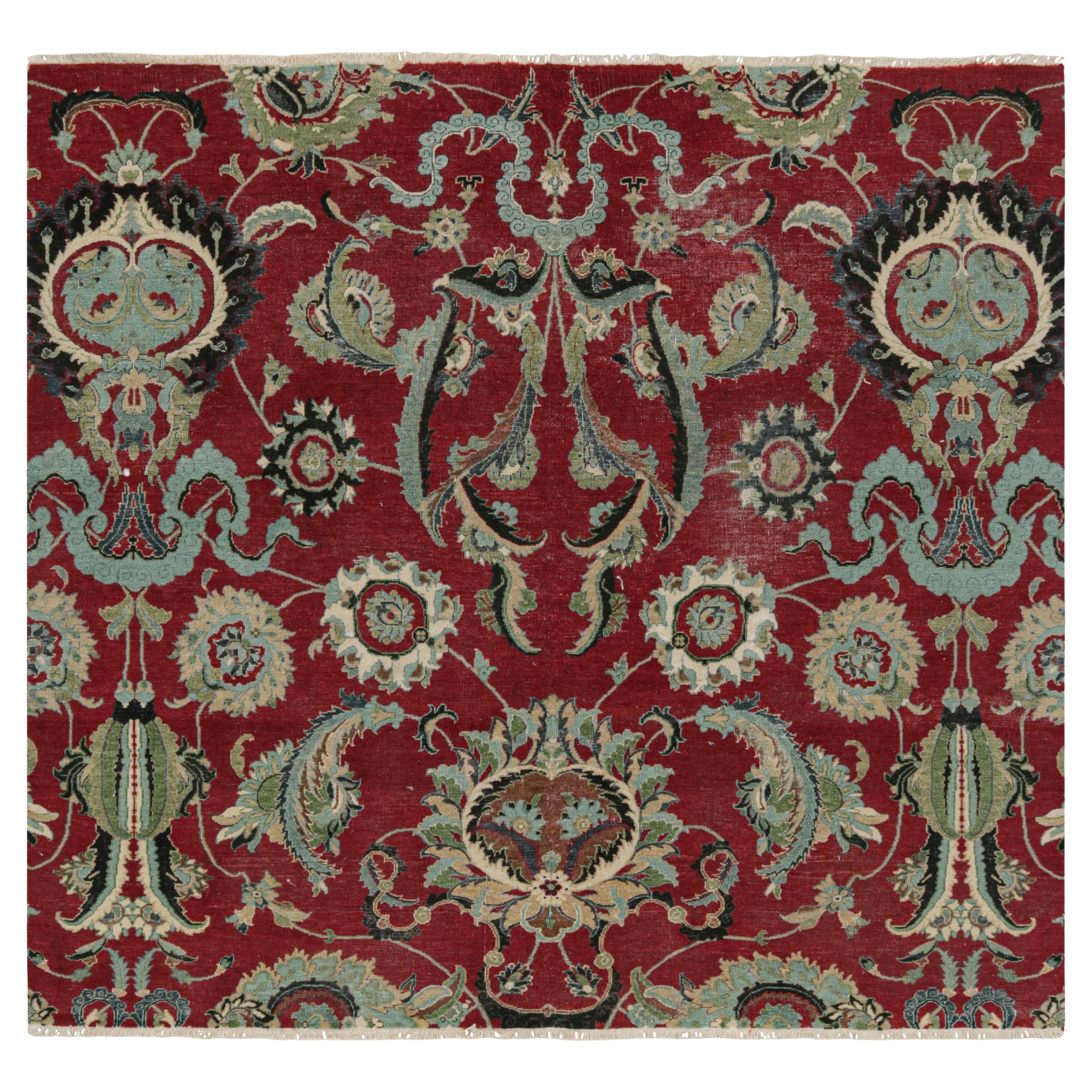 Rug & Kilim's Persian Isfahan Style Square Rug in Burgundy with Floral Patterns (tapis carré persan de style Ispahan à motifs floraux) en vente