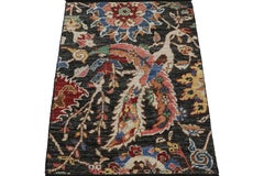 Rug & Kilim's Persischer Kerman Stil Teppich in Schwarz mit lebhaften Blumenmustern