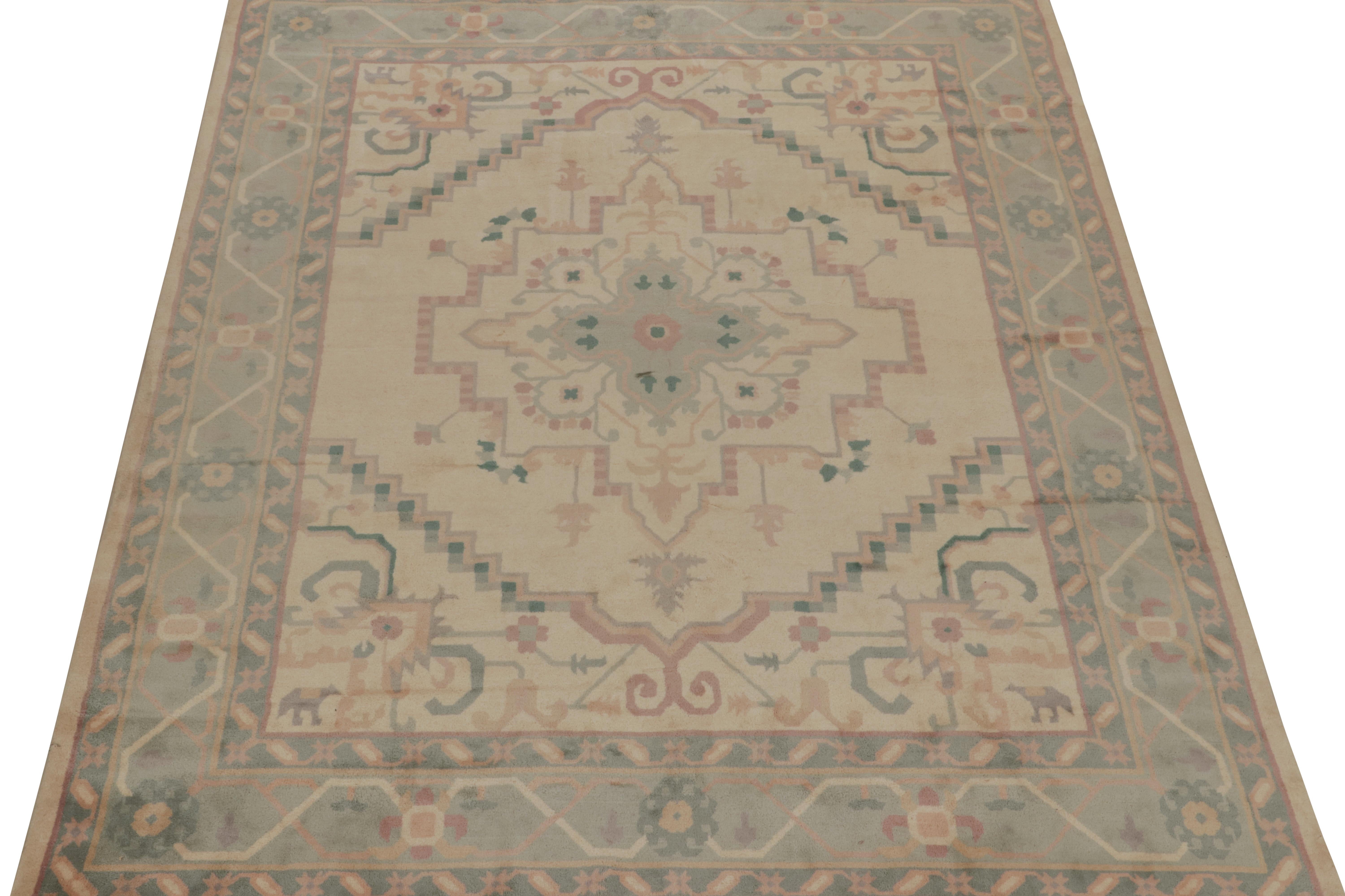 Chinese Rug & Kilim’s Persian Serapi Style Rug in Beige with Blue Medallion Pattern For Sale
