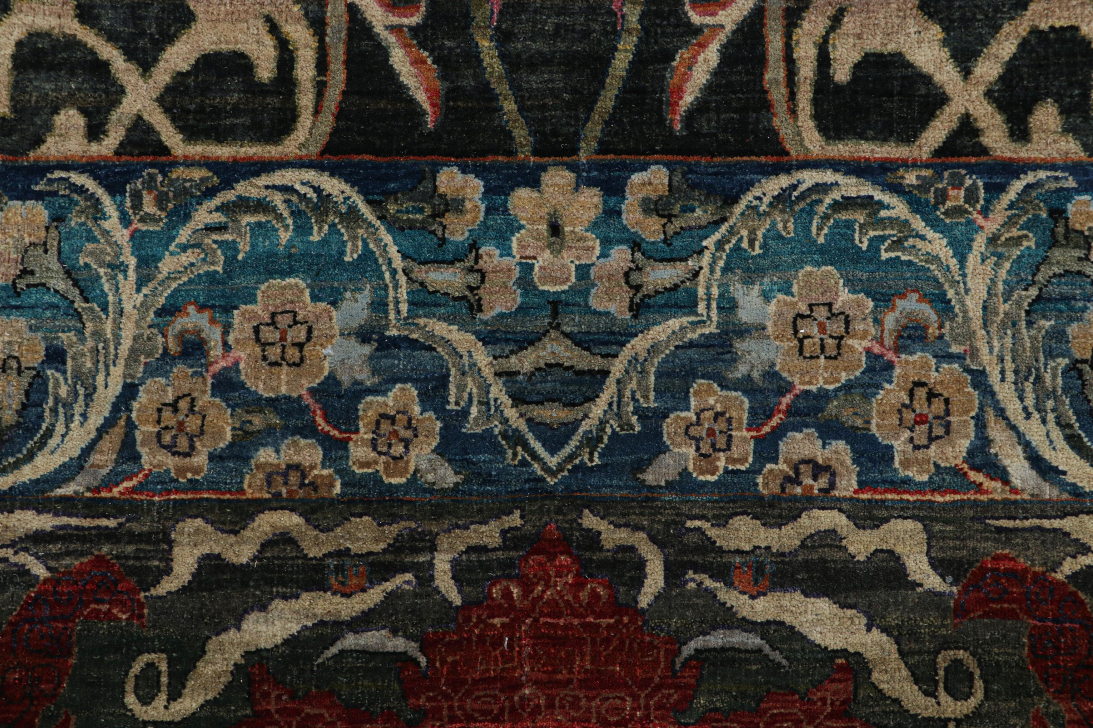 Rug & Kilim's Teppich im persischen Stil in Schwarz und Blau, polychromatische Blumenmuster (Moderne) im Angebot