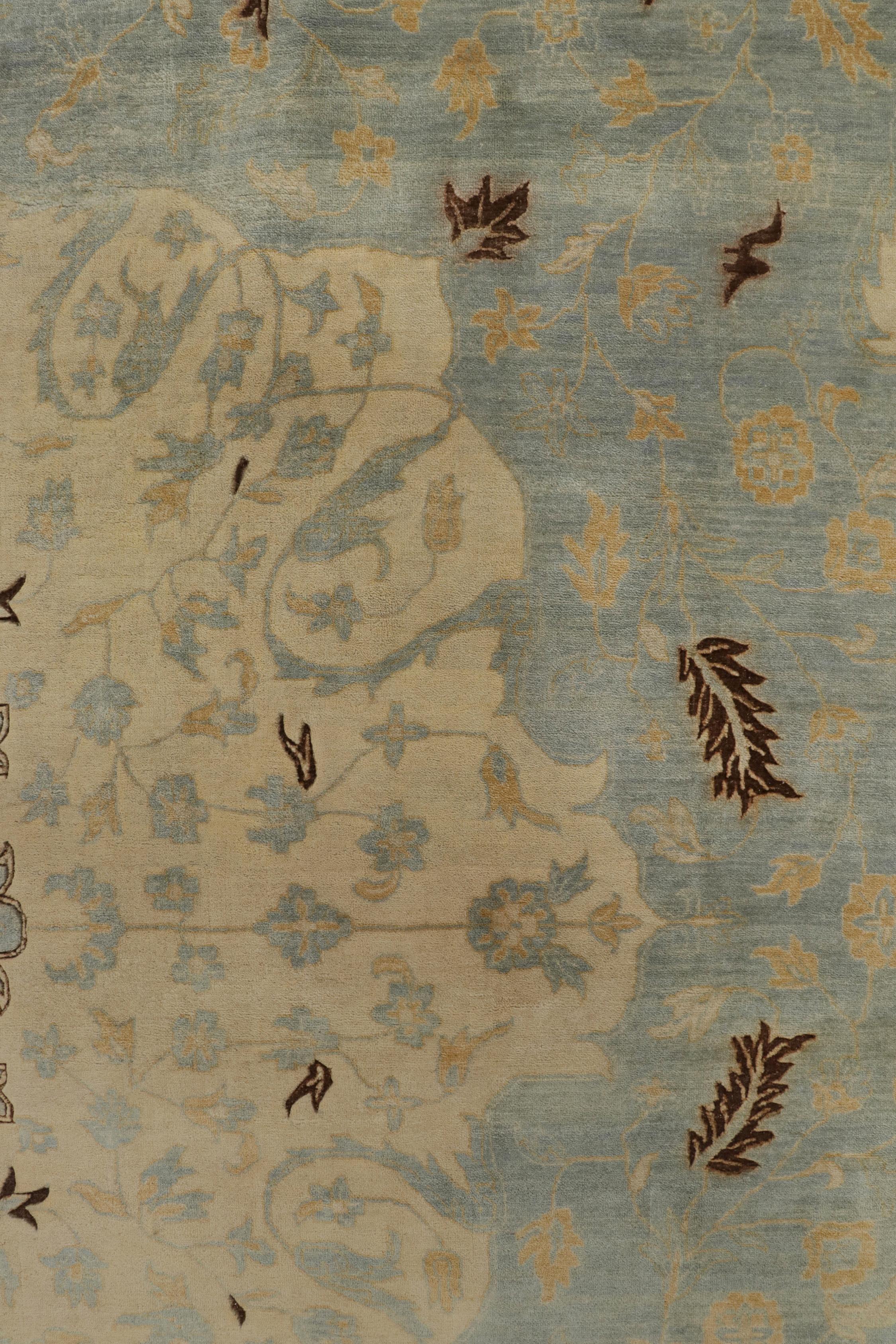 Alfombra de estilo persa de Rug & Kilim con motivos florales en azul, beige-marrón y dorado en Nuevo estado para la venta en Long Island City, NY