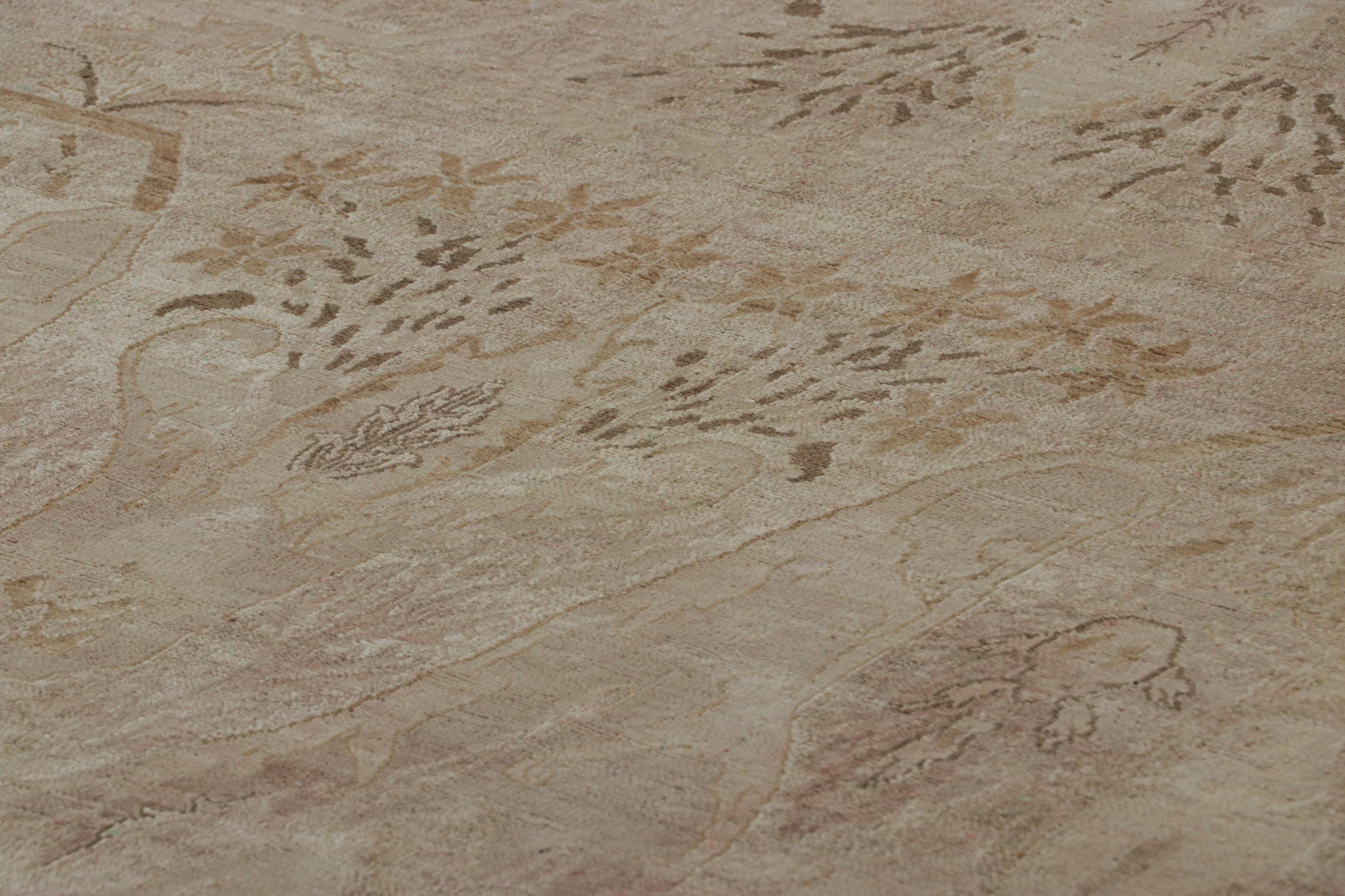 Fabriqué en laine nouée à la main, ce tapis 6x9 de notre Collection Modern Classics représente notre nouvelle interprétation la plus luxueuse des tapis persans classiques et s'inspire du célèbre design Bidjar Garrus, un style de tapis anciens de la