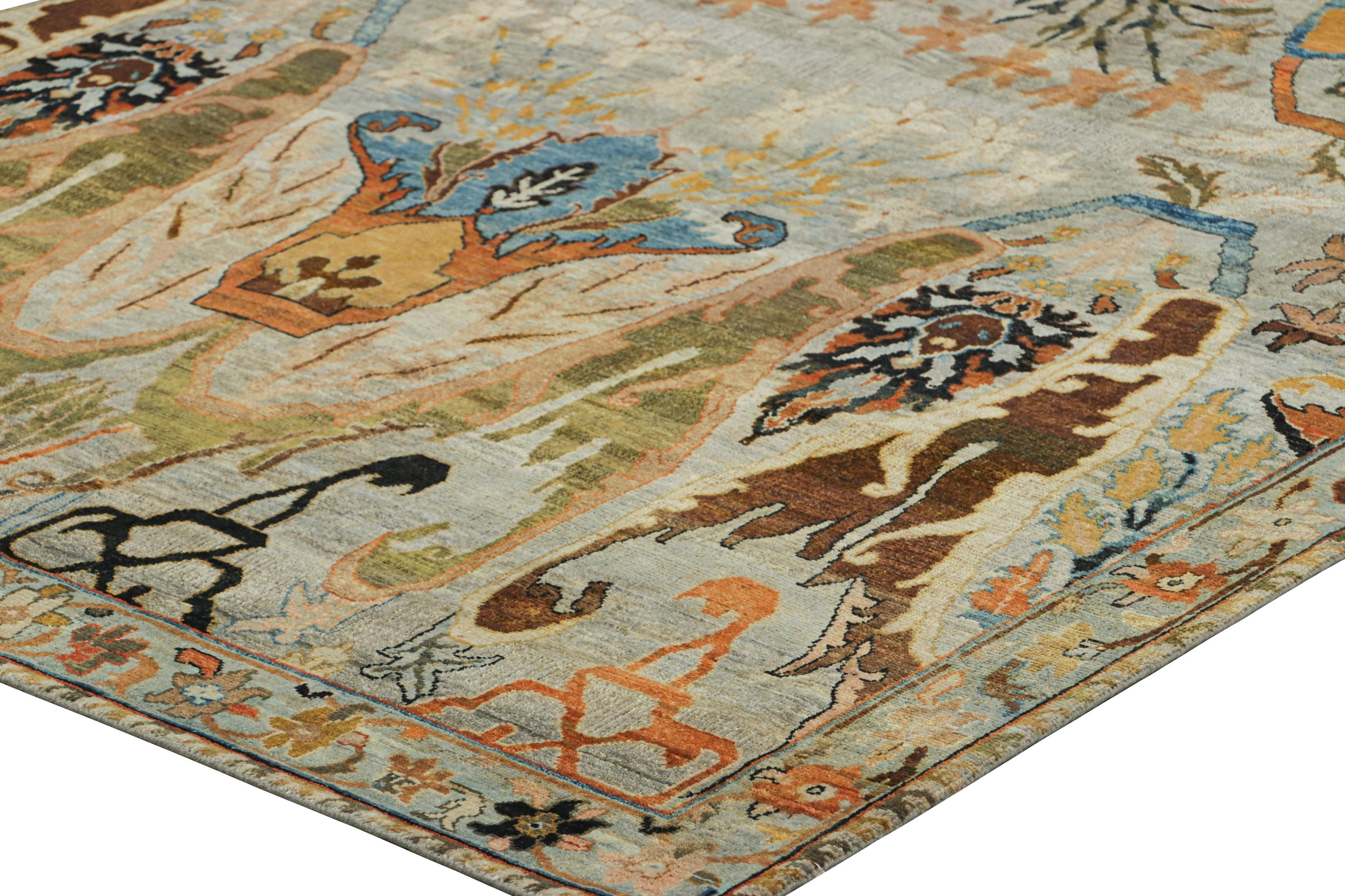 Rug & Kilim’s Persian Style Rug in Gray and Blue, Polychromatic Floral Patterns im Zustand „Neu“ im Angebot in Long Island City, NY